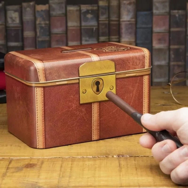 Harry Potter Hogwarts Magic Money Box with Wand - Image 2