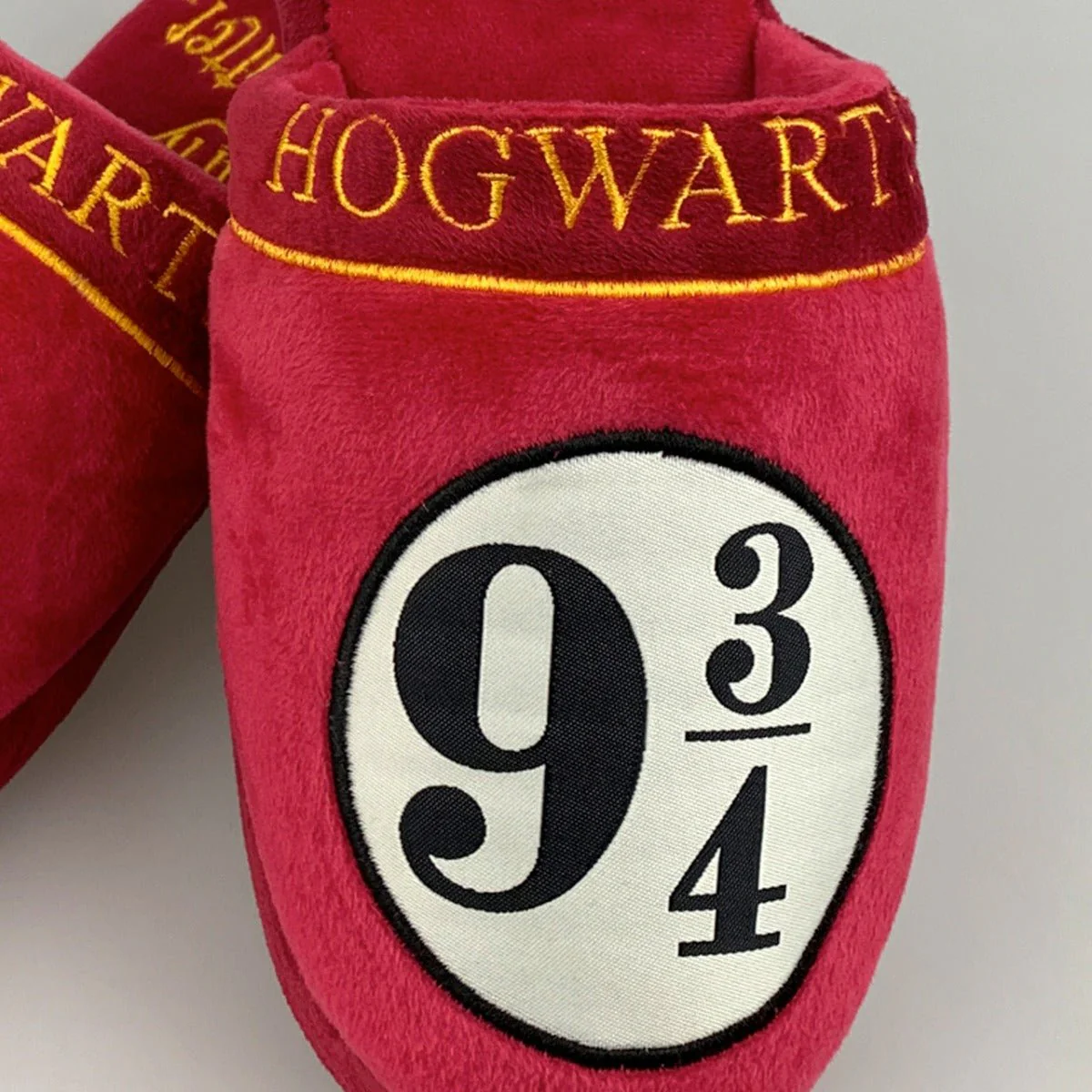 Harry Potter Platform 9¾ Slippers - Image 2
