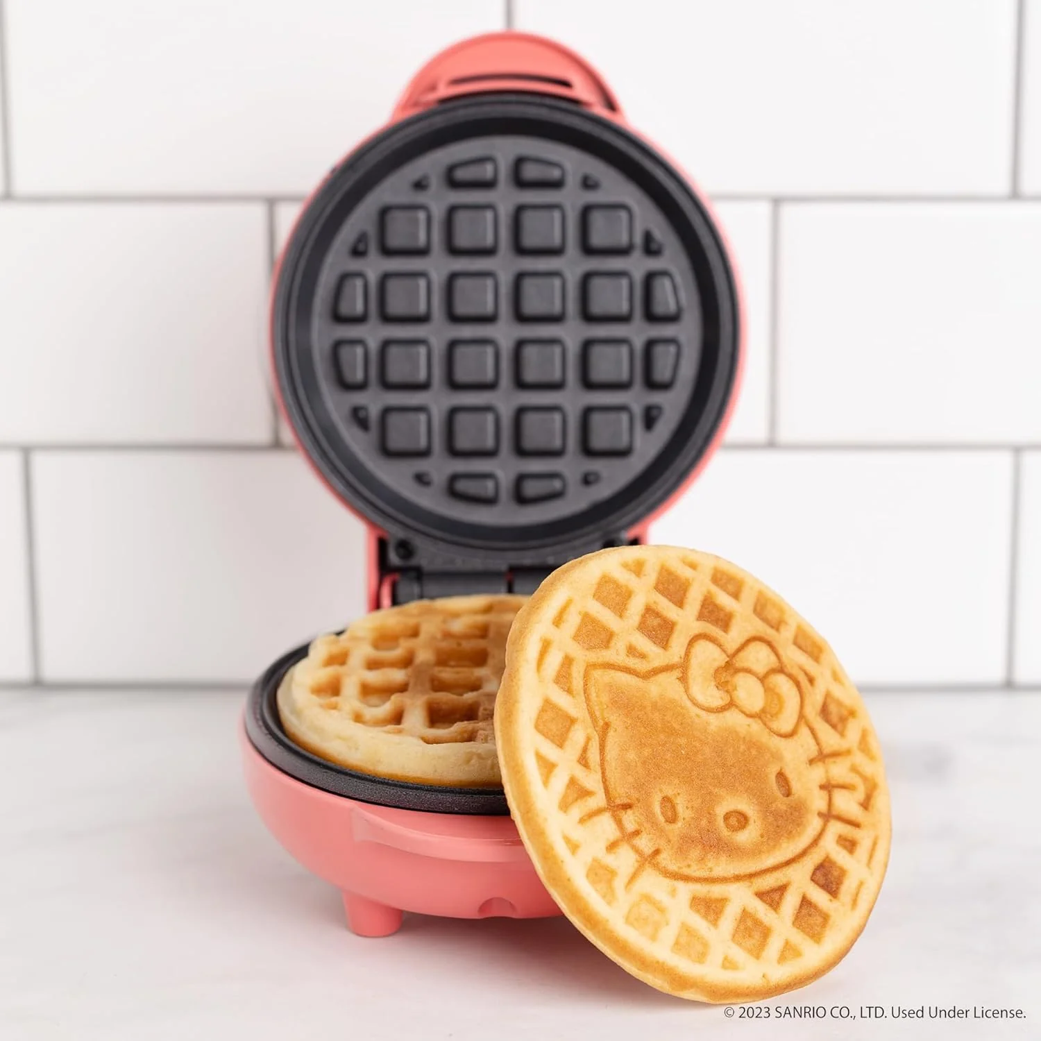 Hello Kitty Mini Waffle Maker - Image 2