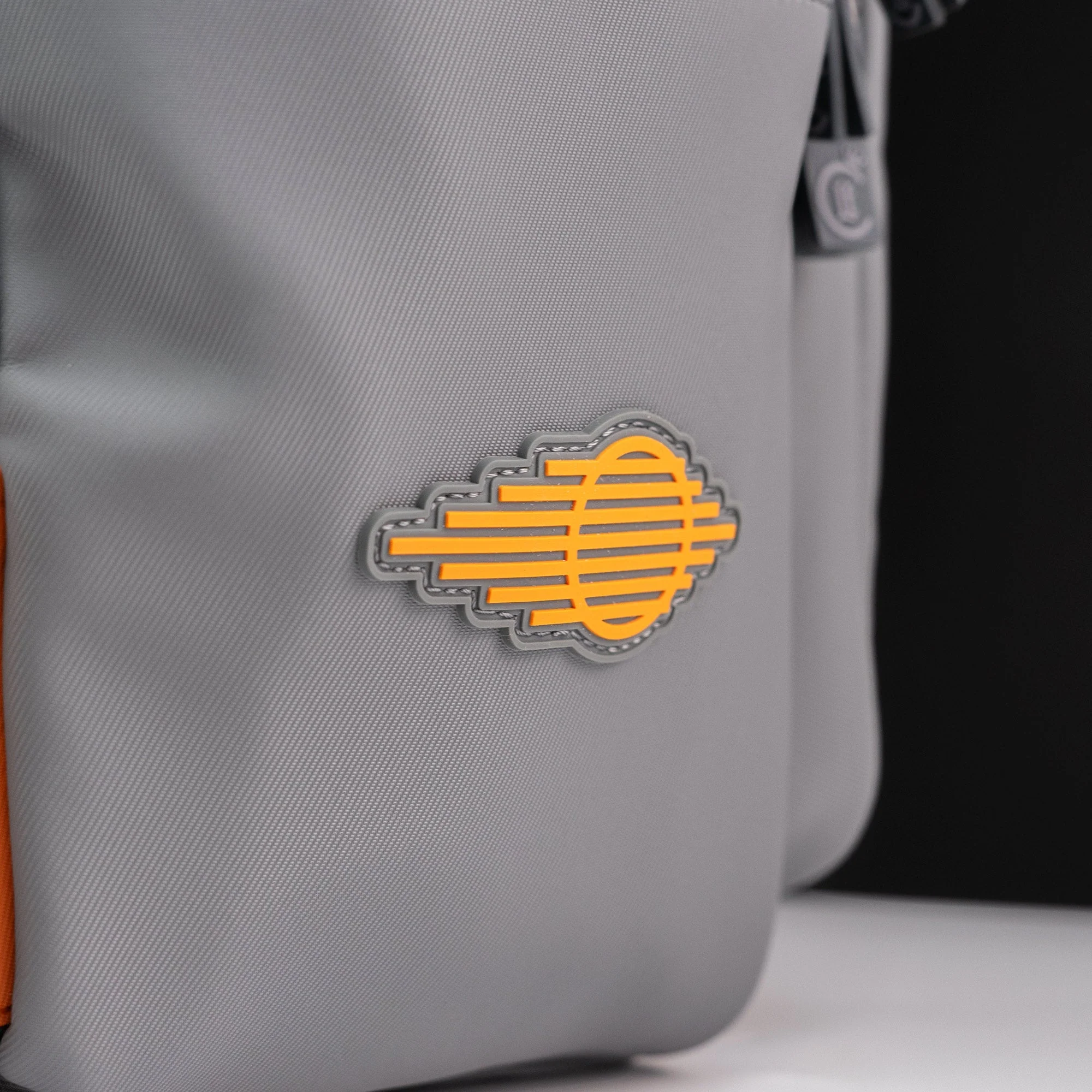 Loungefly Collectiv x Star Wars Rebel Alliance The Multi-Tasker Full Sized Backpack - Image 3