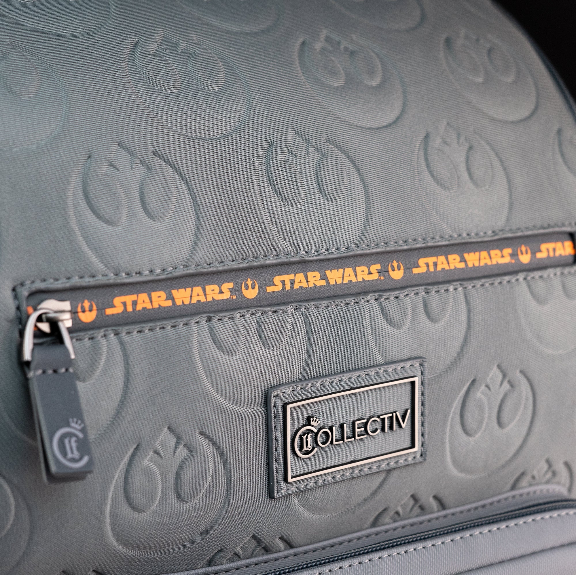 Loungefly Collectiv x Star Wars Rebel Alliance The Multi-Tasker Full Sized Backpack - Image 7