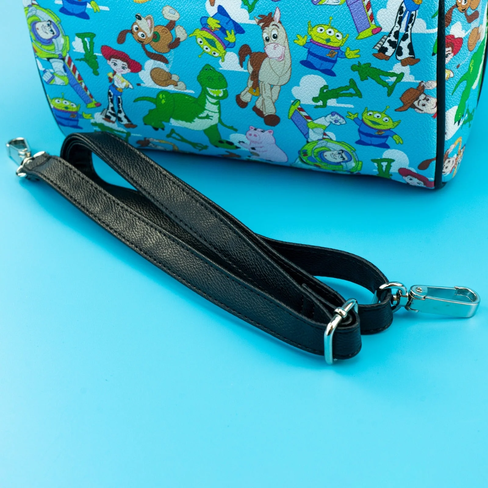 Loungefly x Pixar Toy Story Crossbody Pebble Bag - Image 6
