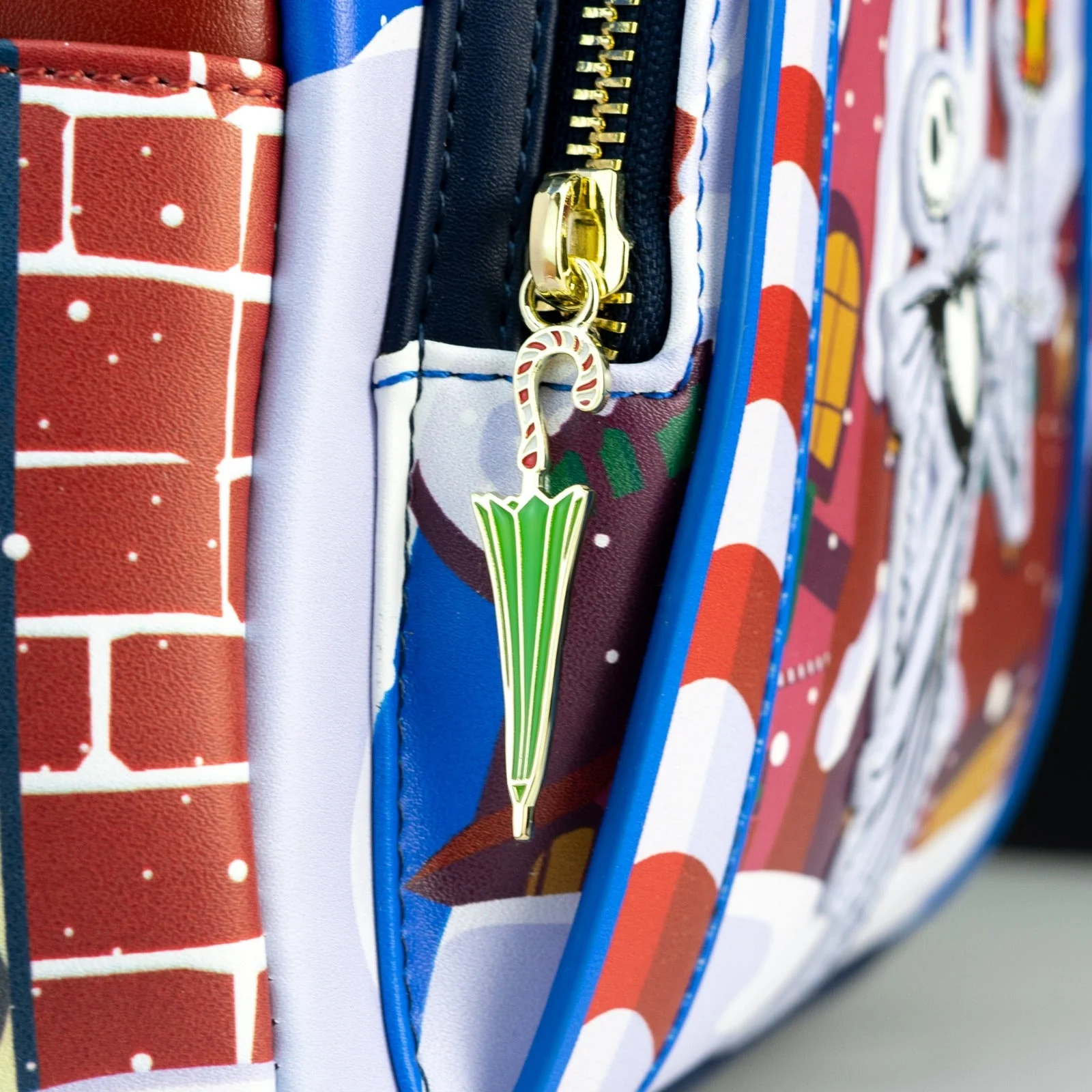 Loungefly The Nightmare Before Christmas - Christmas Town Mini Backpack - Image 3