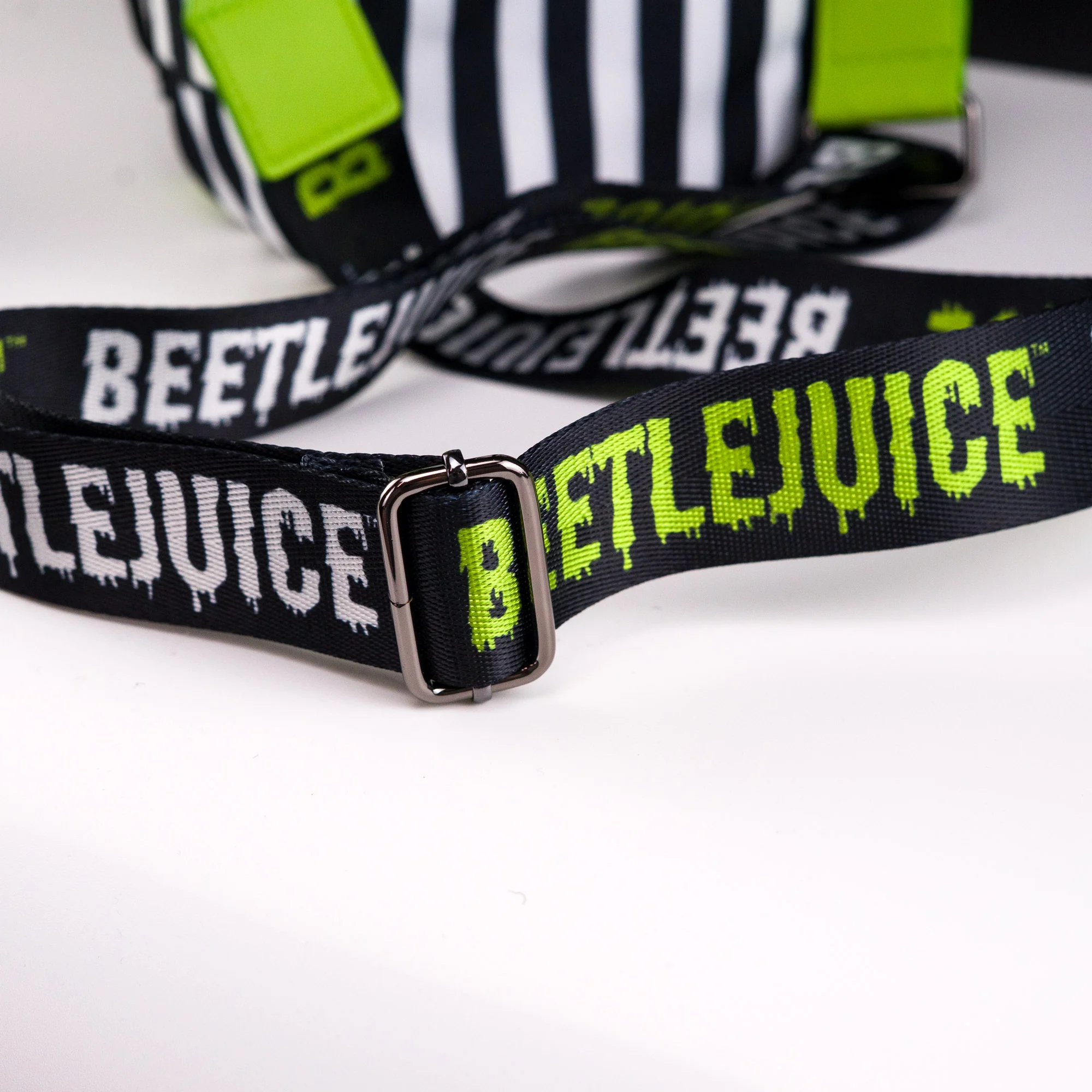 Loungefly x Beetlejuice Character Cosplay Crossbuddies Bag - Image 4