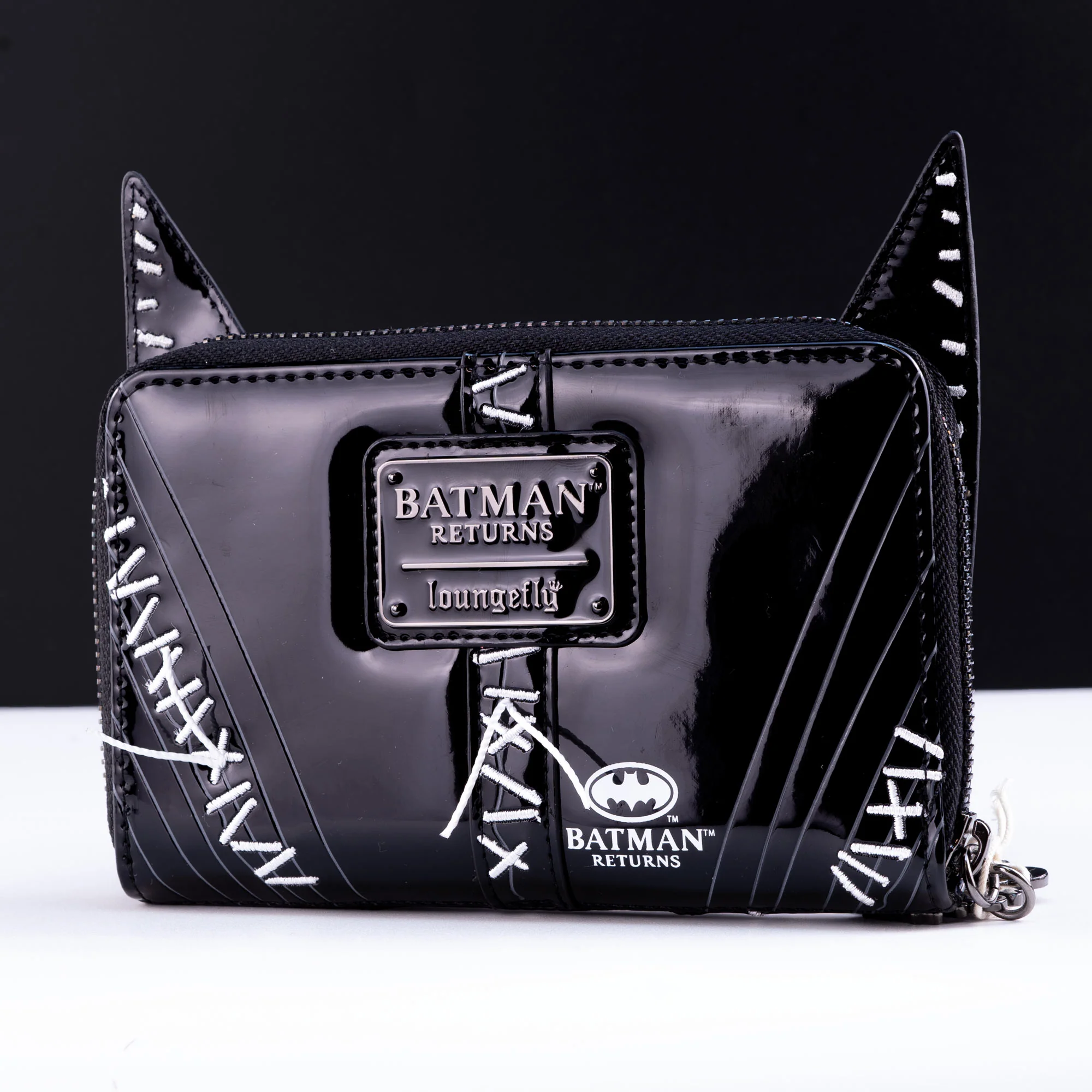 Loungefly x Batman Returns Catwoman Cosplay Wallet - Image 2