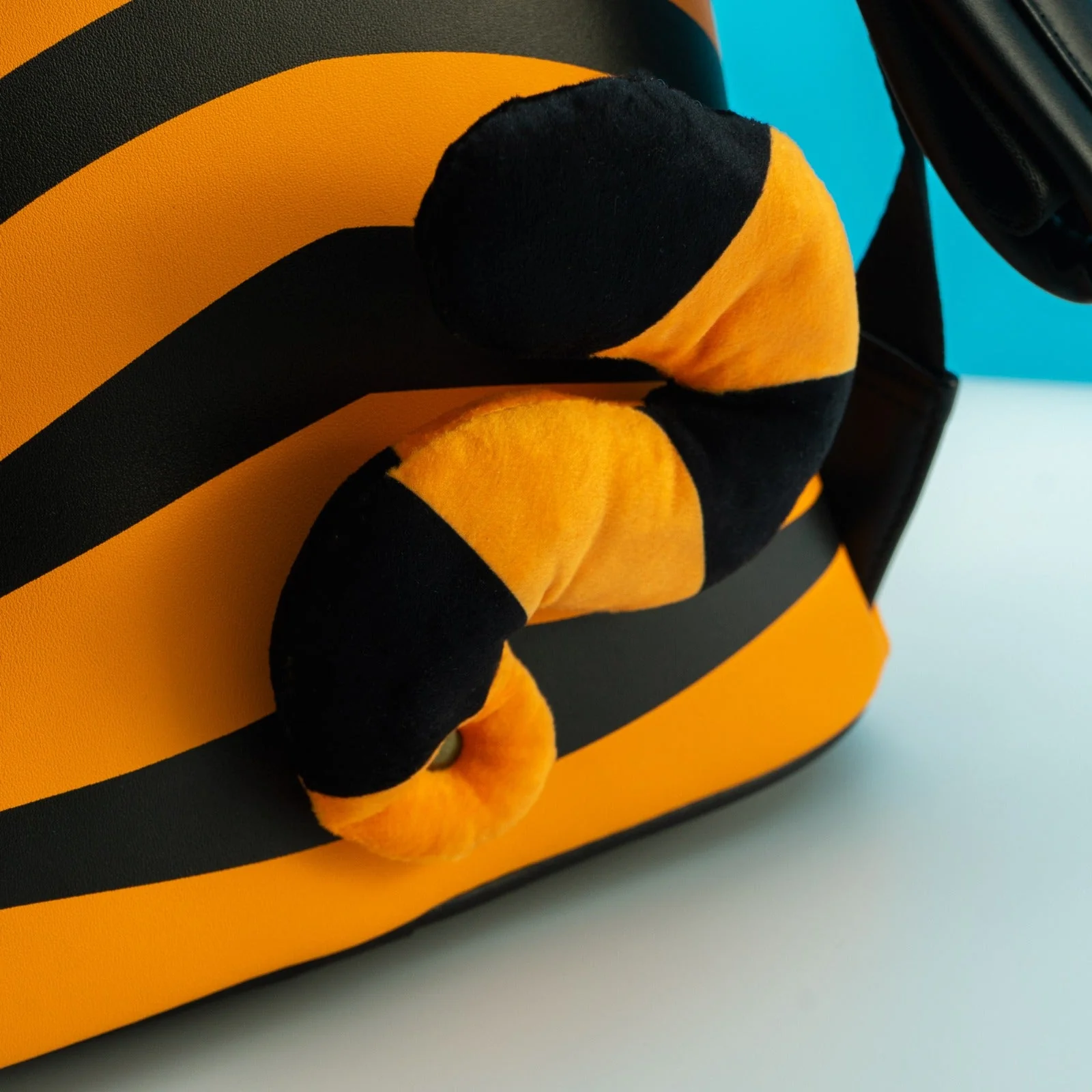 Loungefly x Disney Aladdin Rajah Cosplay Mini Backpack - Image 3