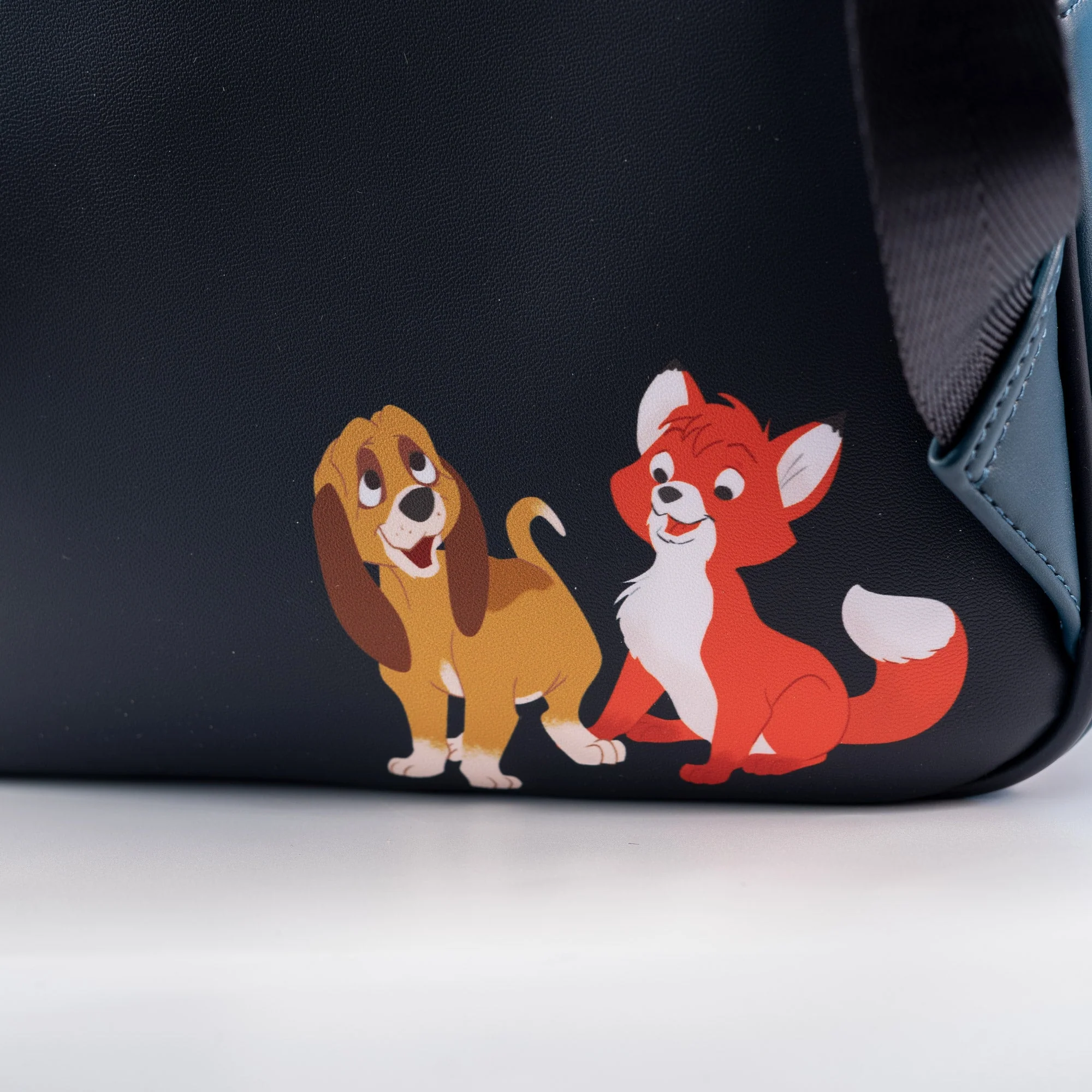 Loungefly x Disney Fox and the Hound Splash Mini Backpack - Image 5