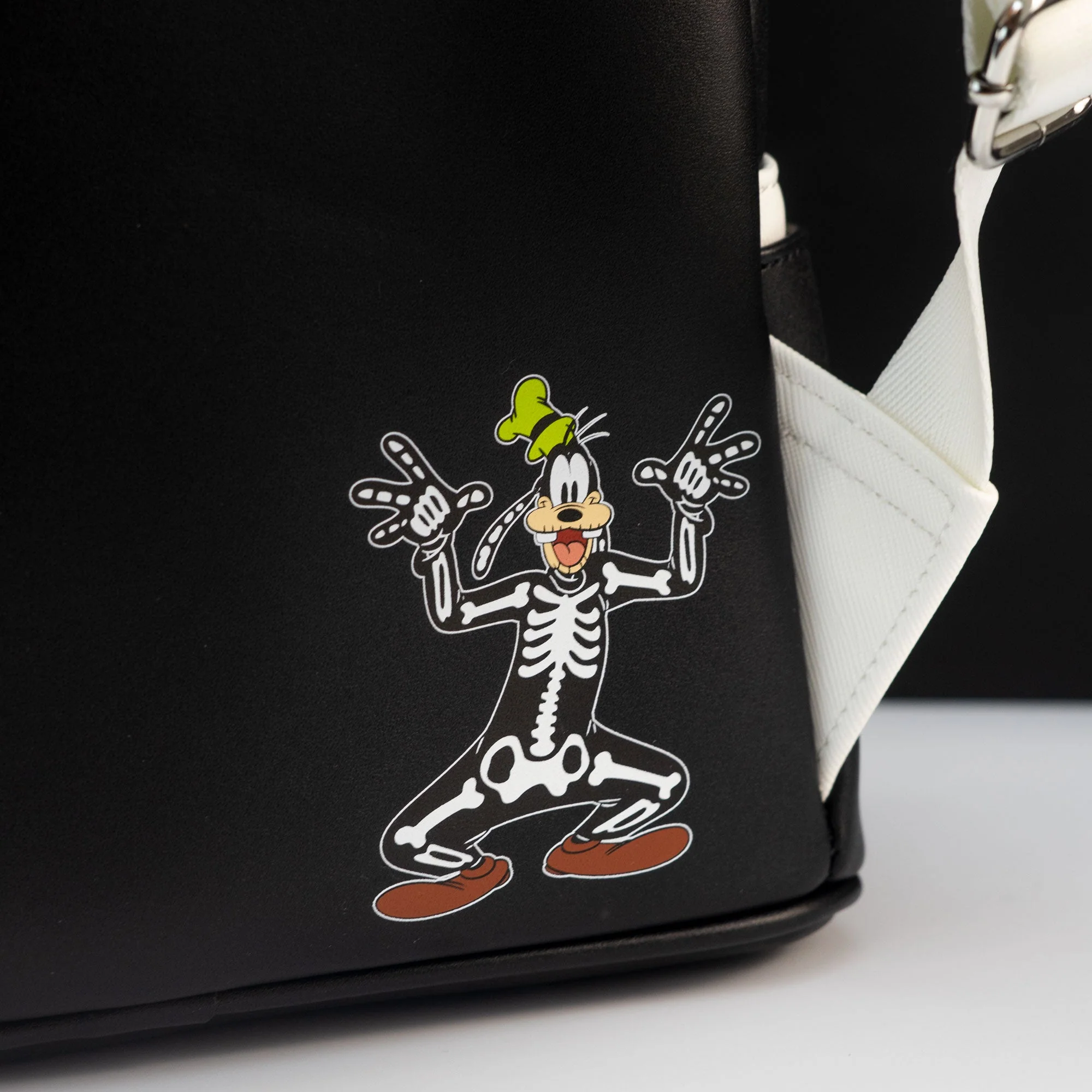 Loungefly x Disney Goofy Glow in the Dark Skeleton Cosplay Mini Backpack - Image 5