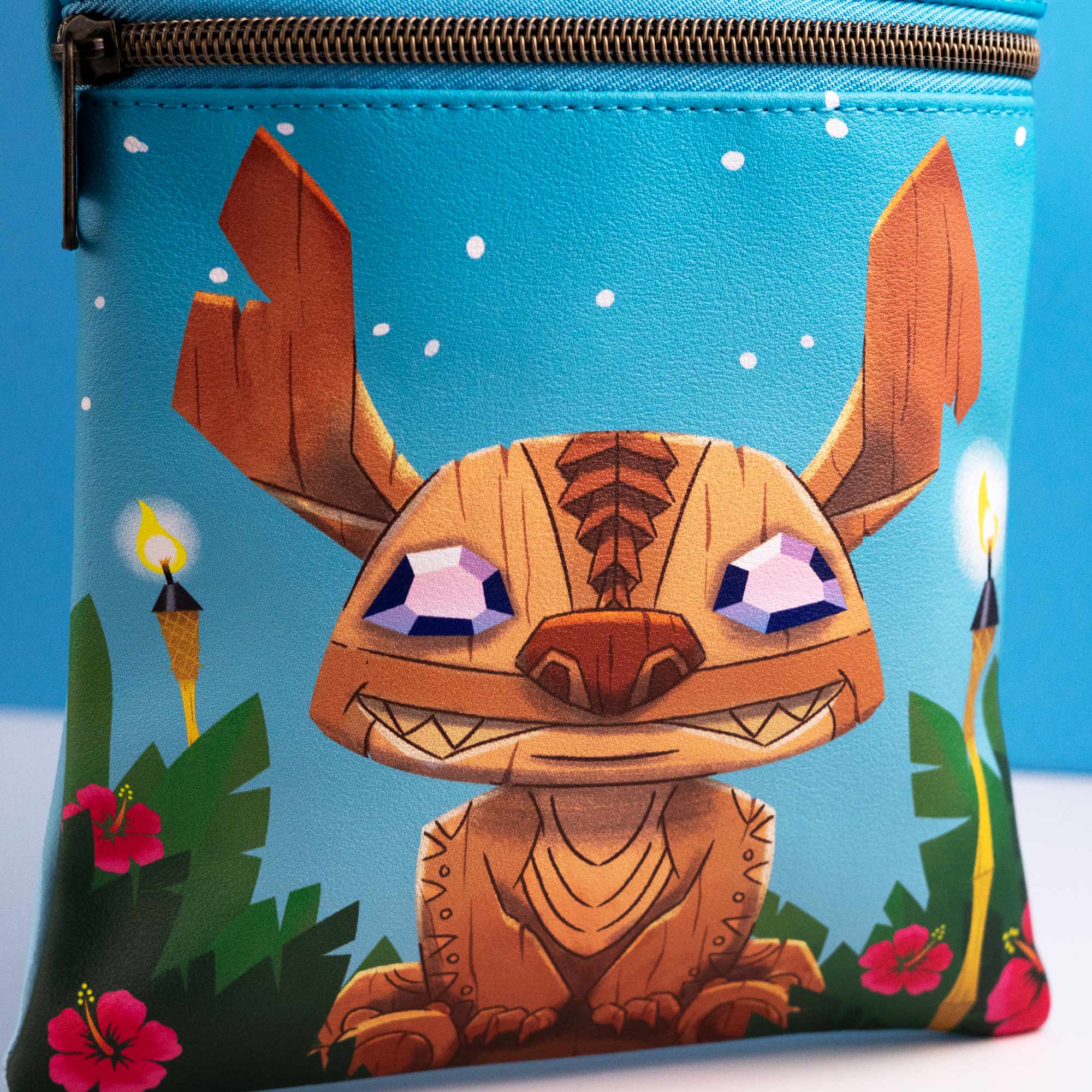 Loungefly x Disney Lilo and Stitch Carved Wood Tiki Stitch Passport Bag - Image 4