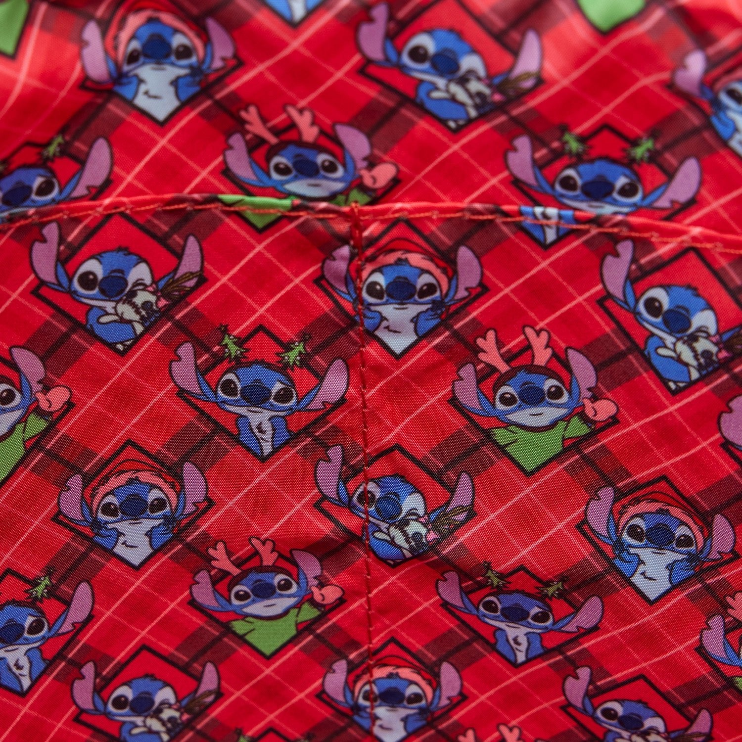 Loungefly x Disney Lilo and Stitch Holiday Tote Bag - Image 4