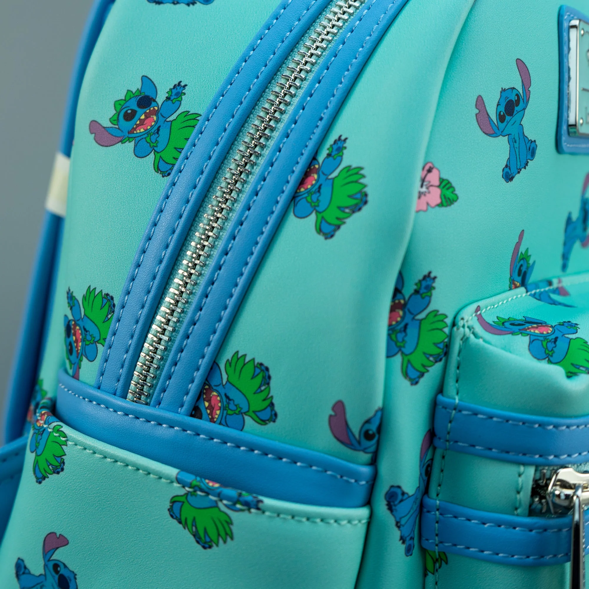 Loungefly x Disney Lilo and Stitch - Stitch Hula Print Mini Backpack - Image 3