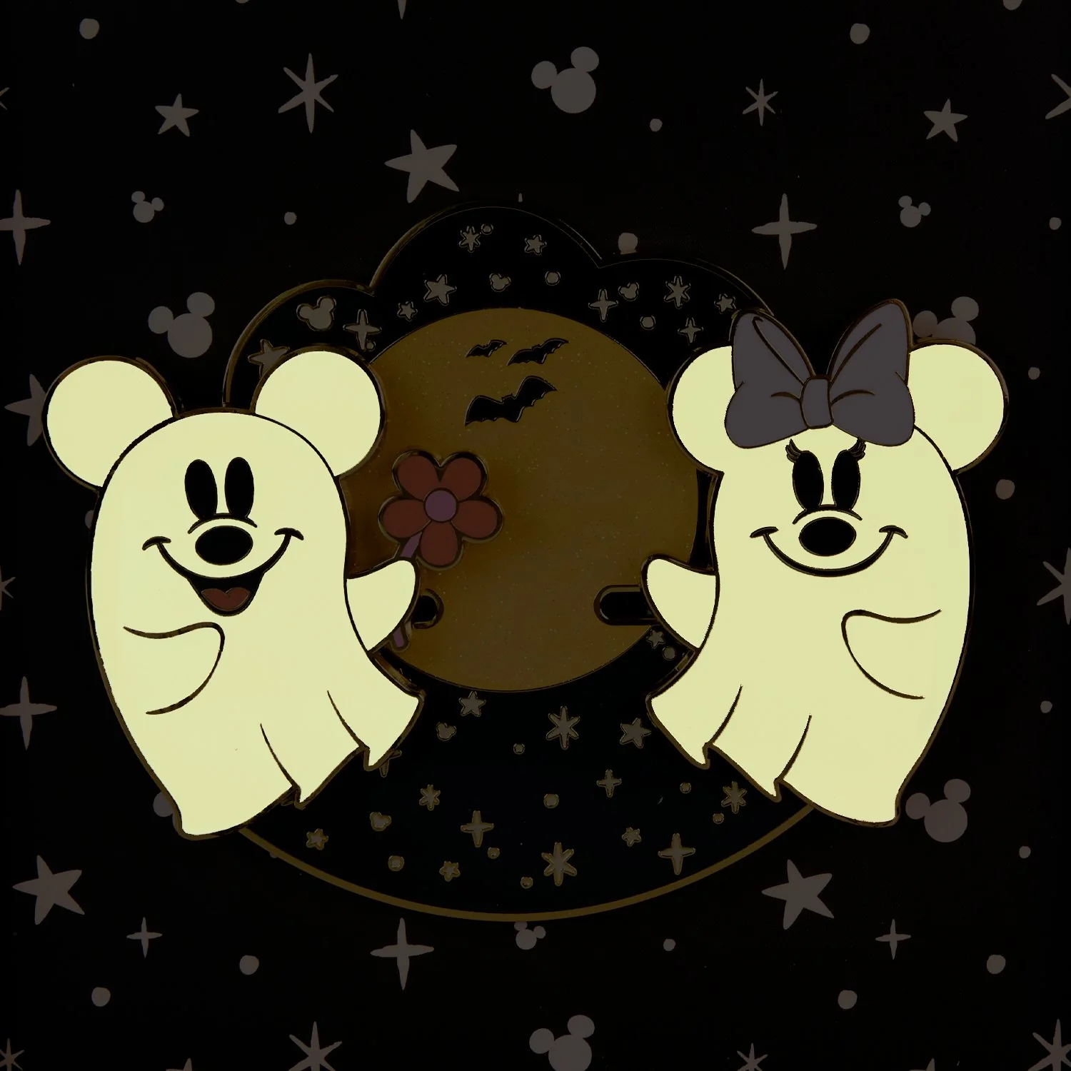 Loungefly x Disney Mickey and Friends Halloween Glow In The Dark Sliding 3" Collector Box Pin - Image 4