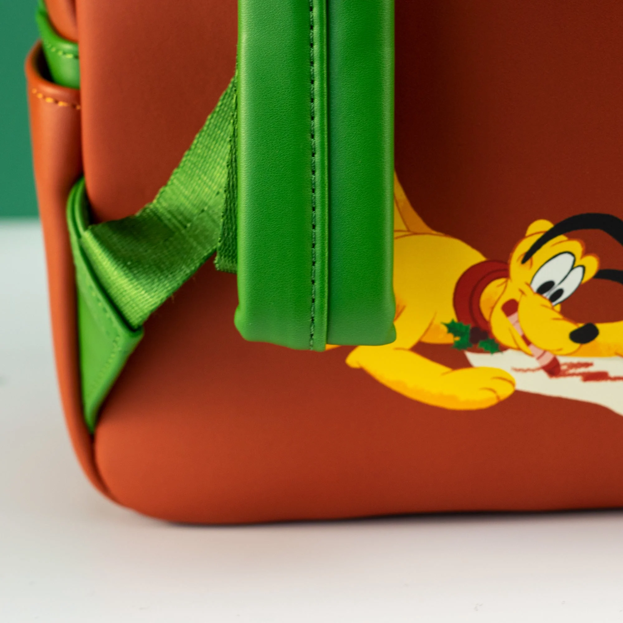 Loungefly x Disney Mickey and Minnie Christmas Fireplace Mini Backpack - Image 5