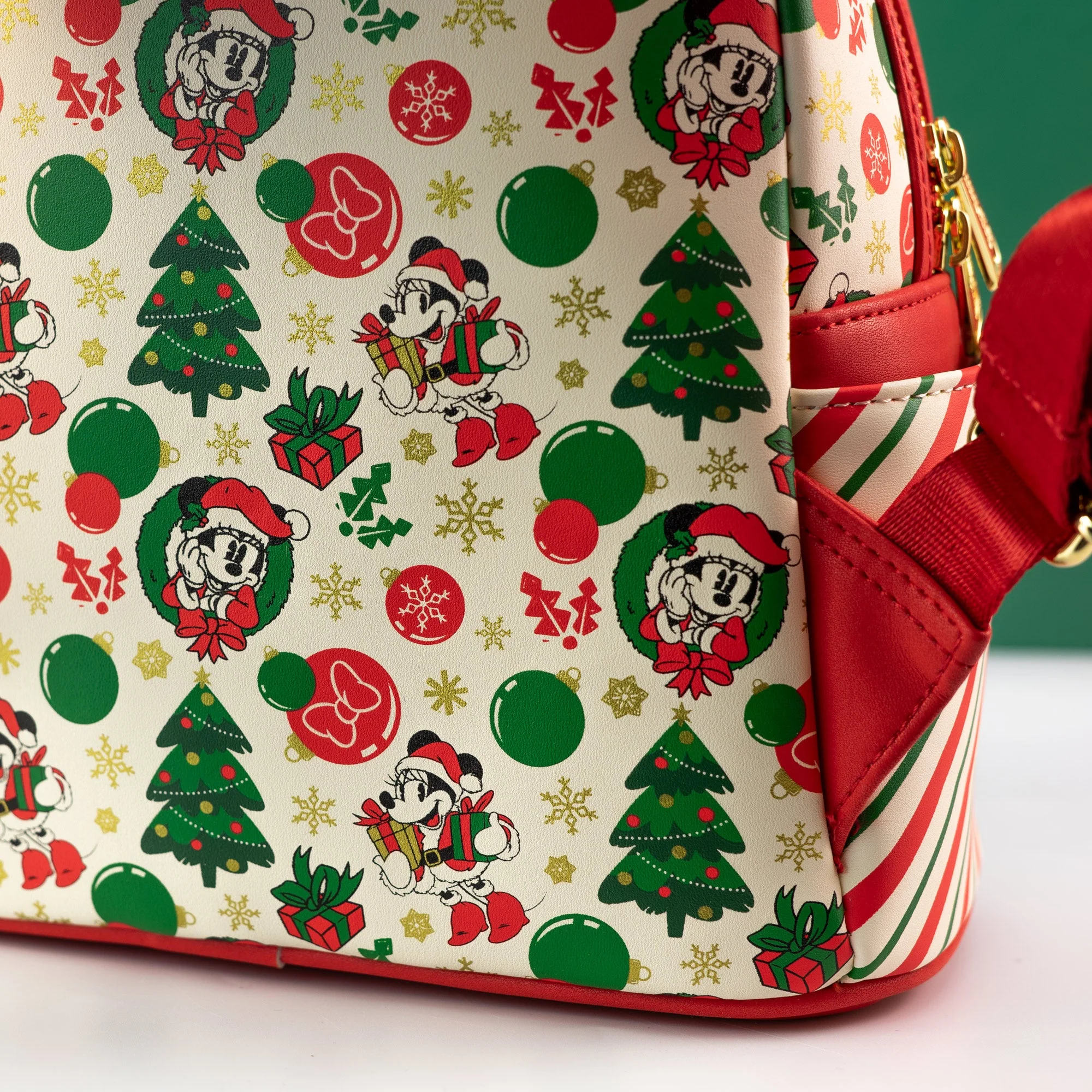 Loungefly x Disney Minnie Claus with Sequin Bow Mini Backpack - Image 8
