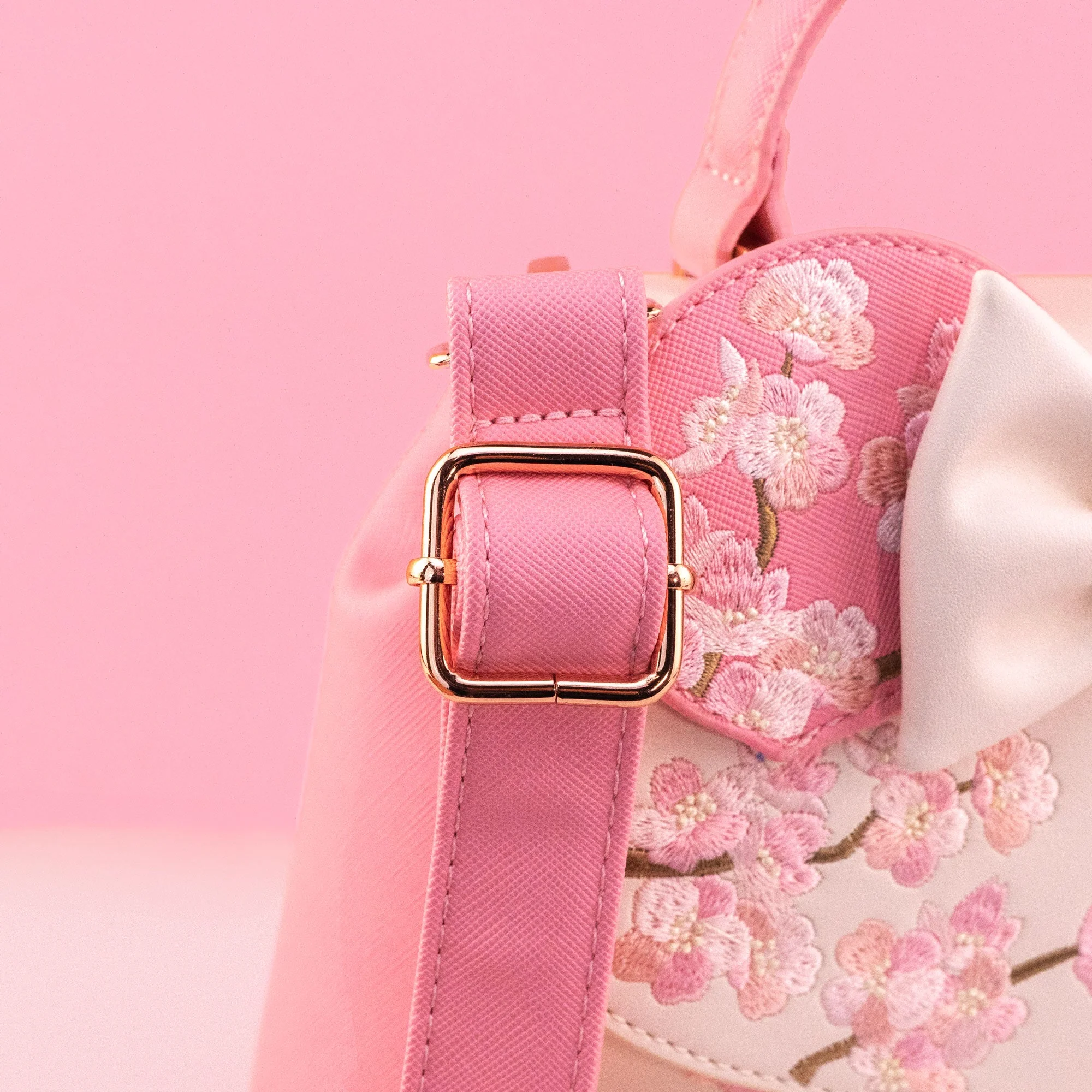 Loungefly x Disney Minnie Mouse Cherry Blossom Cosplay Crossbody Handbag - Image 6