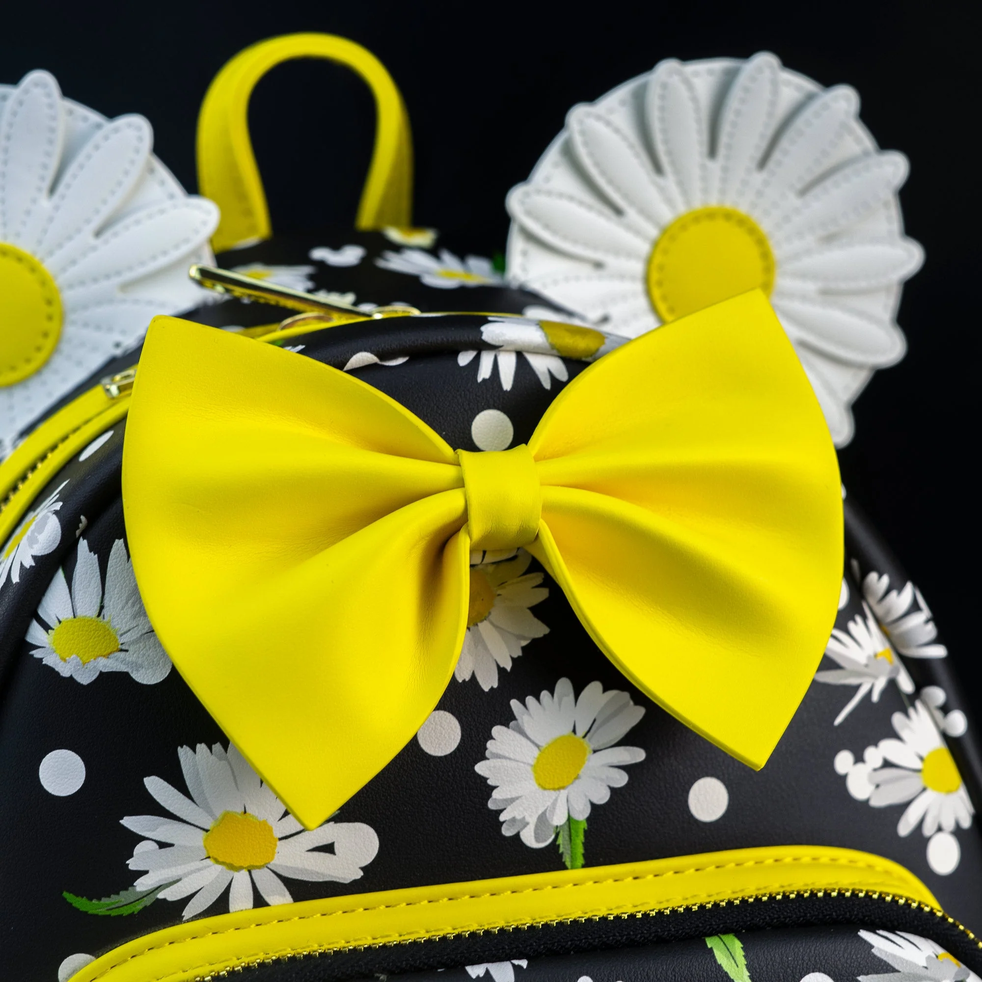 Loungefly x Disney Minnie Mouse Daisies Mini Backpack - Image 3