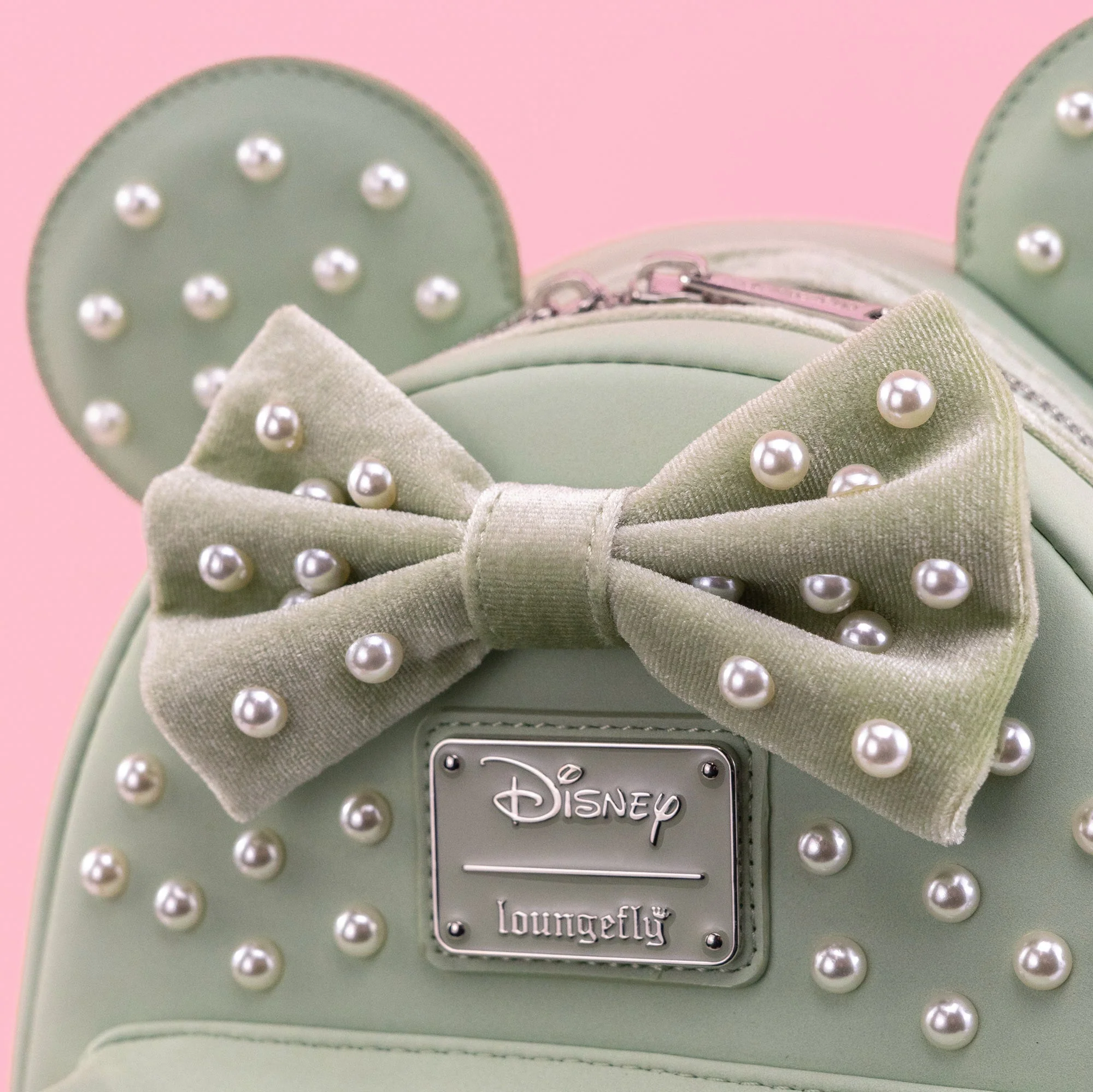 Loungefly x Disney Minnie Mouse with Pearls Mini Backpack - Image 2