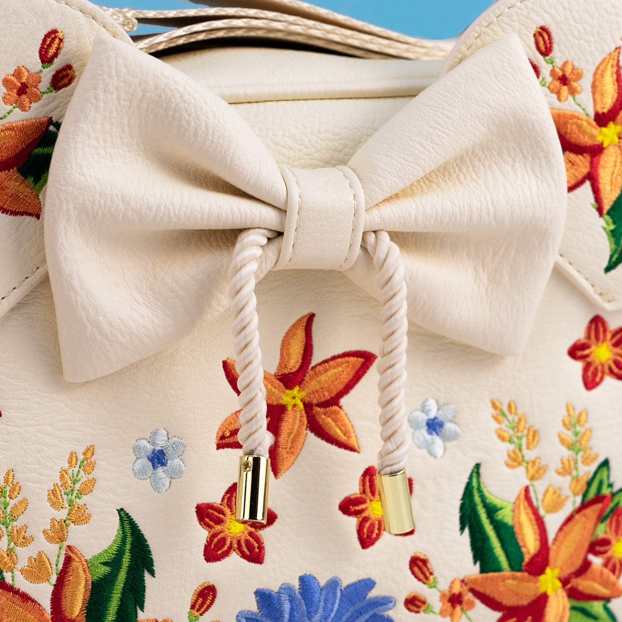 Loungefly x Disney Minnie Mouse Floral Tassel Crossbody - Image 2