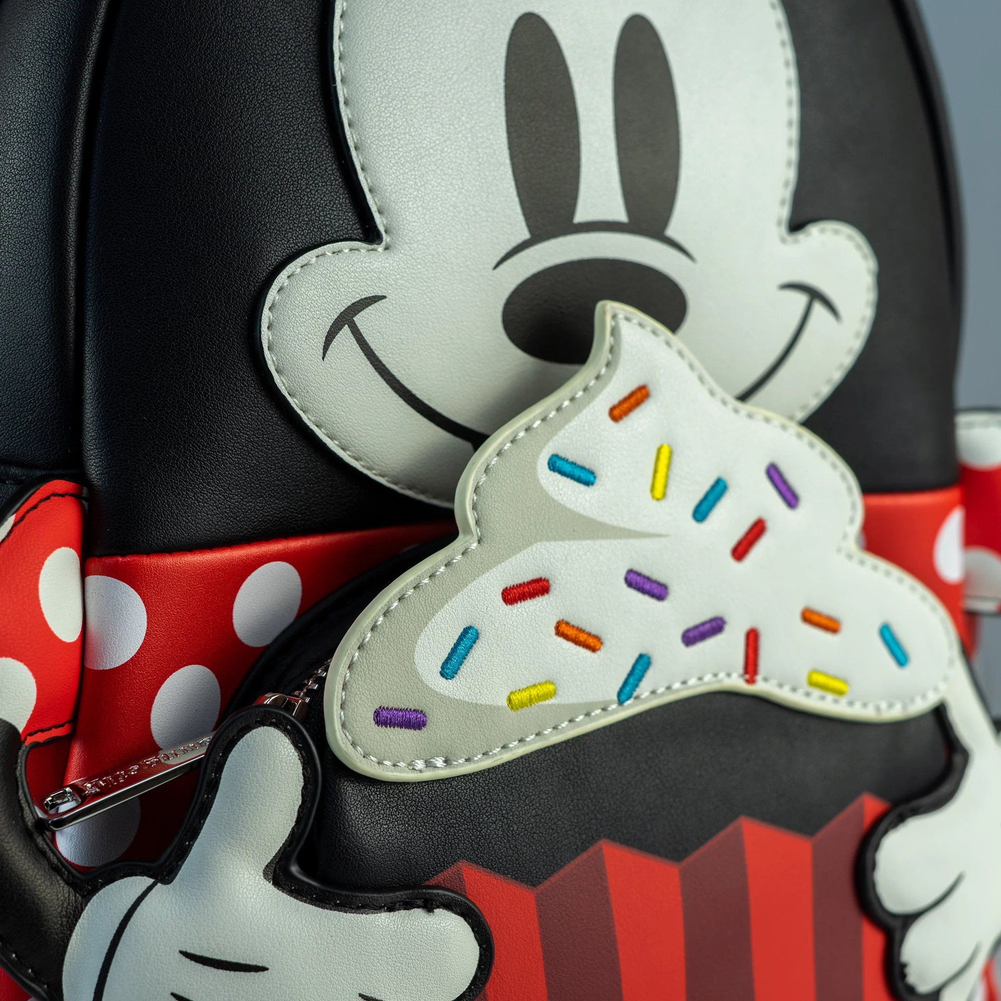 Loungefly x Disney Minnie Mouse Cupcake Mini Backpack - Image 3