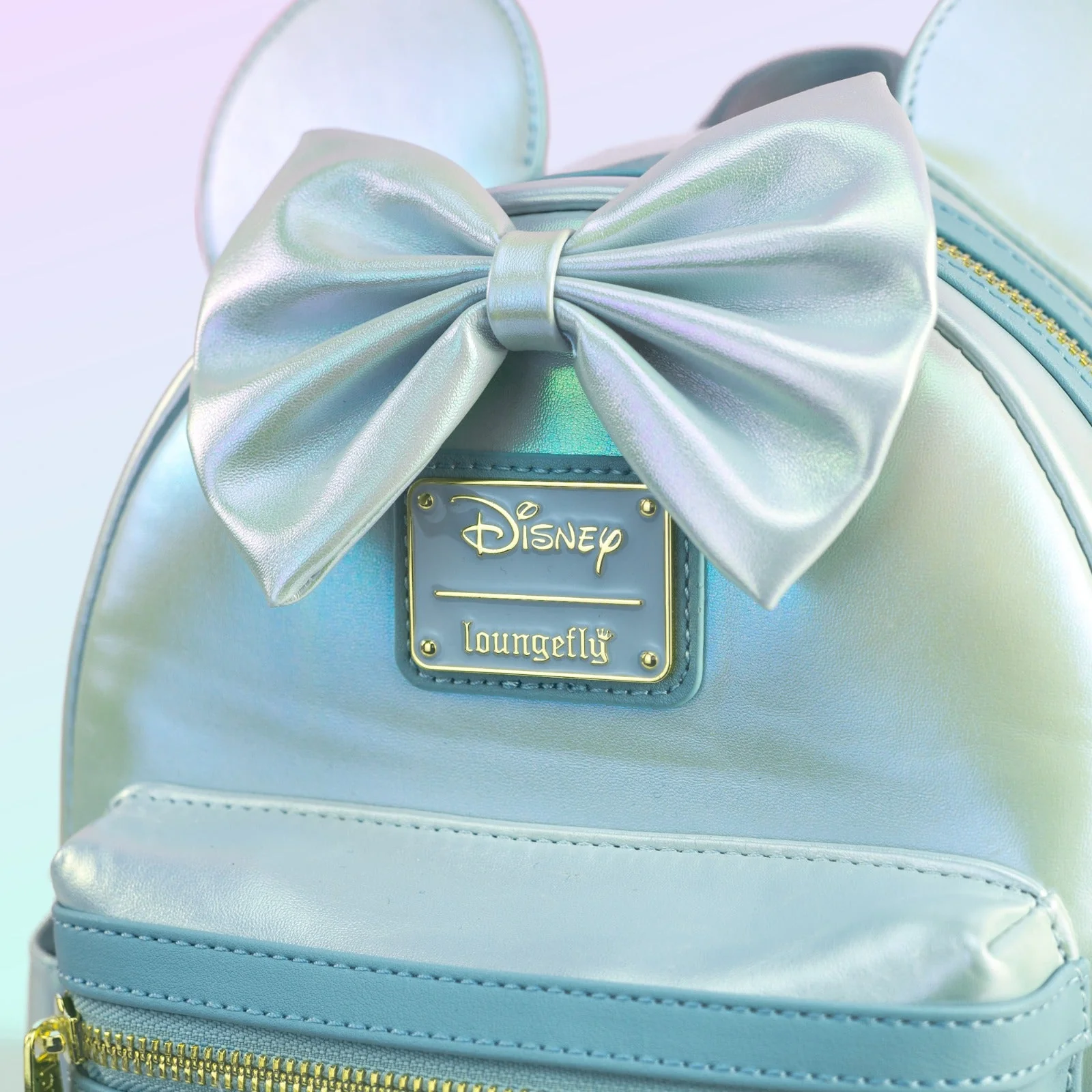 Loungefly x Disney Minnie Mouse Pearlescent Sky Quilted Mini Backpack - Image 4
