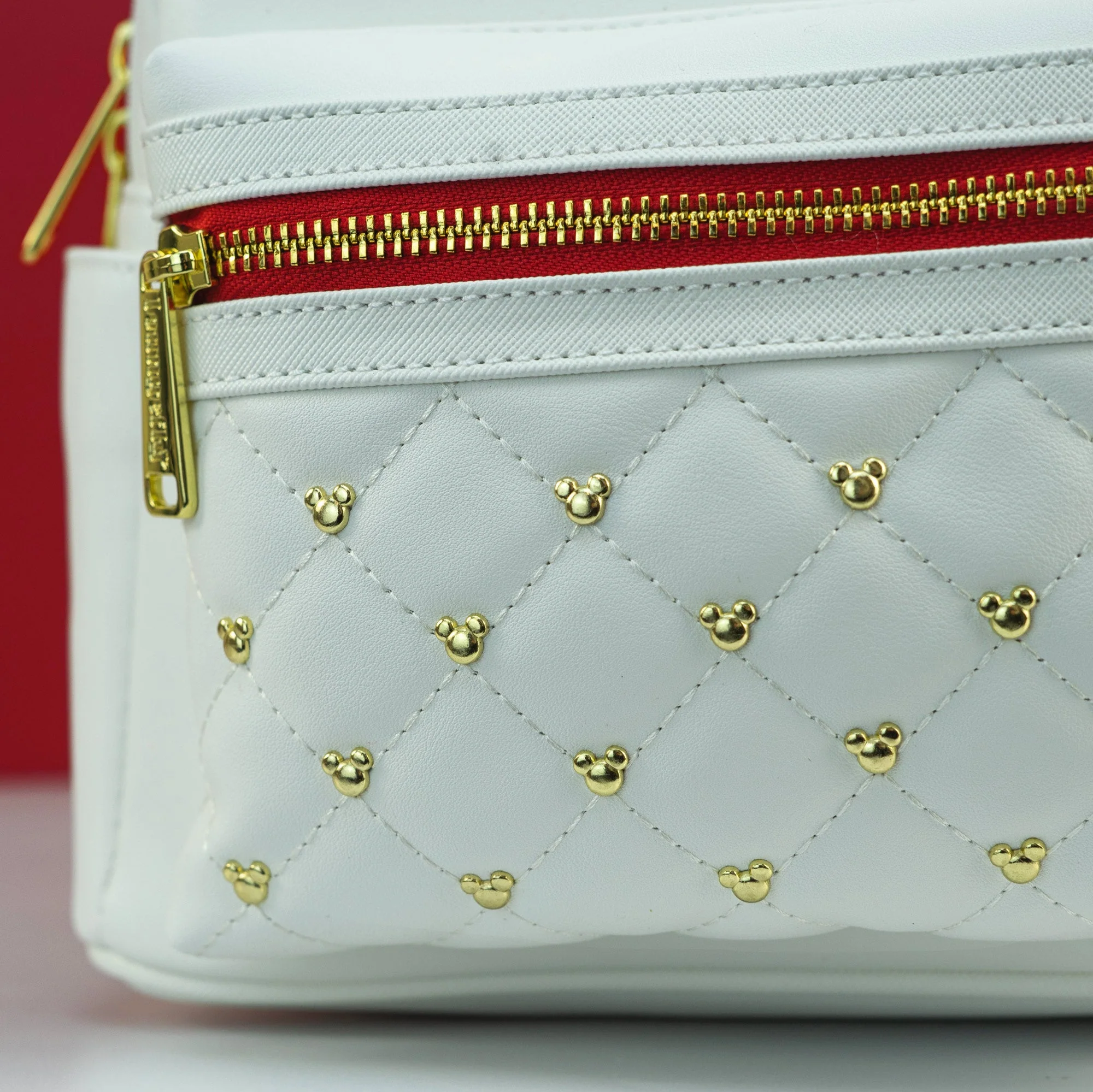 Loungefly x Disney Minnie Mouse White Quilted Mini Backpack - Image 3