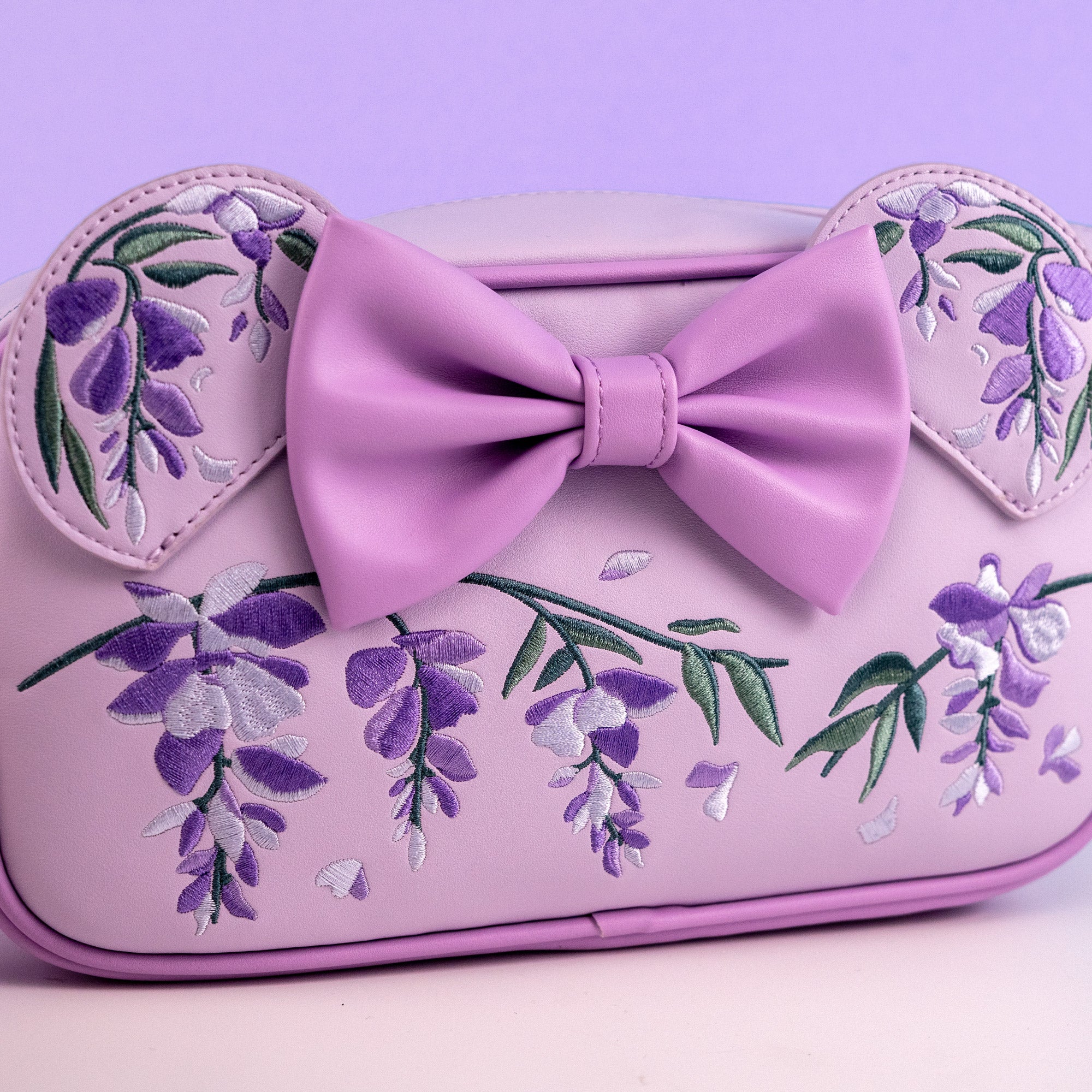 Loungefly x Disney Minnie Mouse Wisteria Floral Scented Crossbody - Image 3