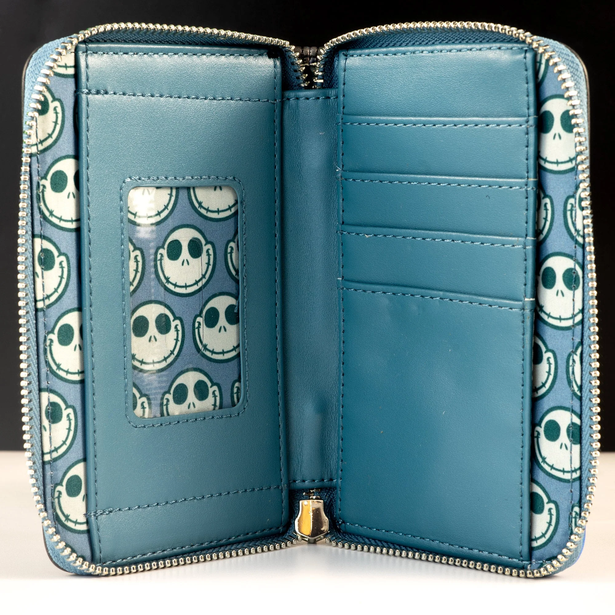 Loungefly x Disney Nightmare Before Christmas Final Frame Purse - Image 3
