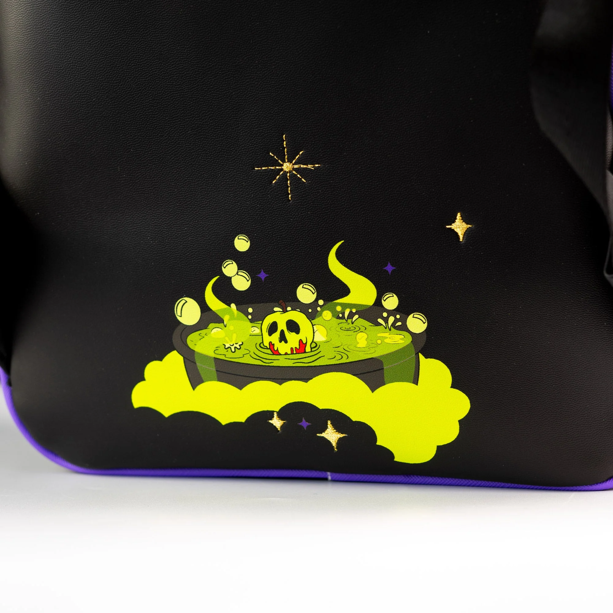 Loungefly x Disney Snow White Evil Queen, Old Hag and Mirror Mini Backpack - Image 6