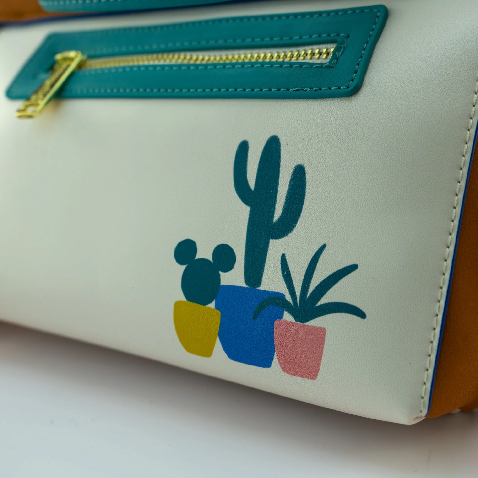 Loungefly x Disney South Western Mickey Cactus Crossbody Bag - Image 3