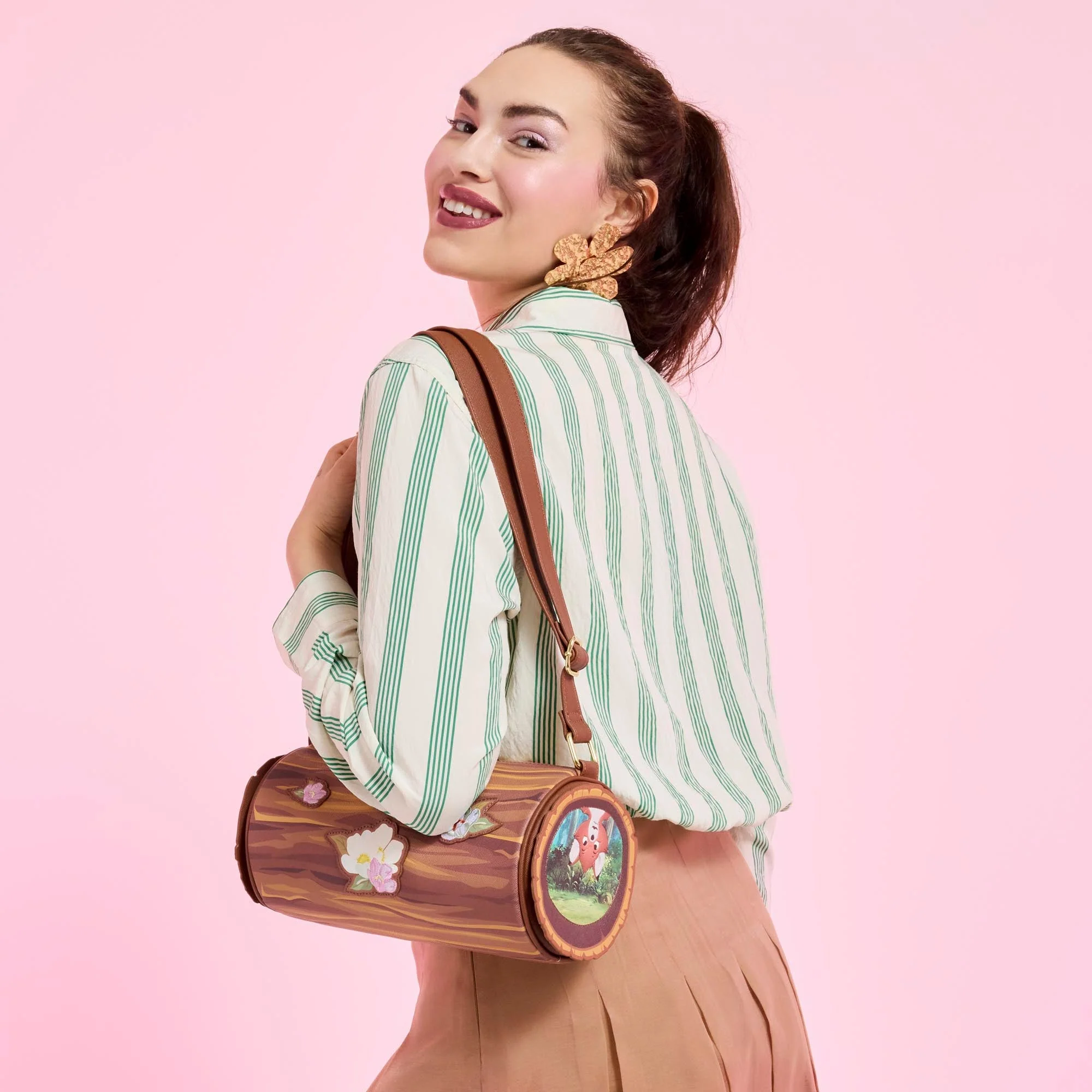 Loungefly x Disney The Fox And The Hound Log Crossbody Bag - Image 2