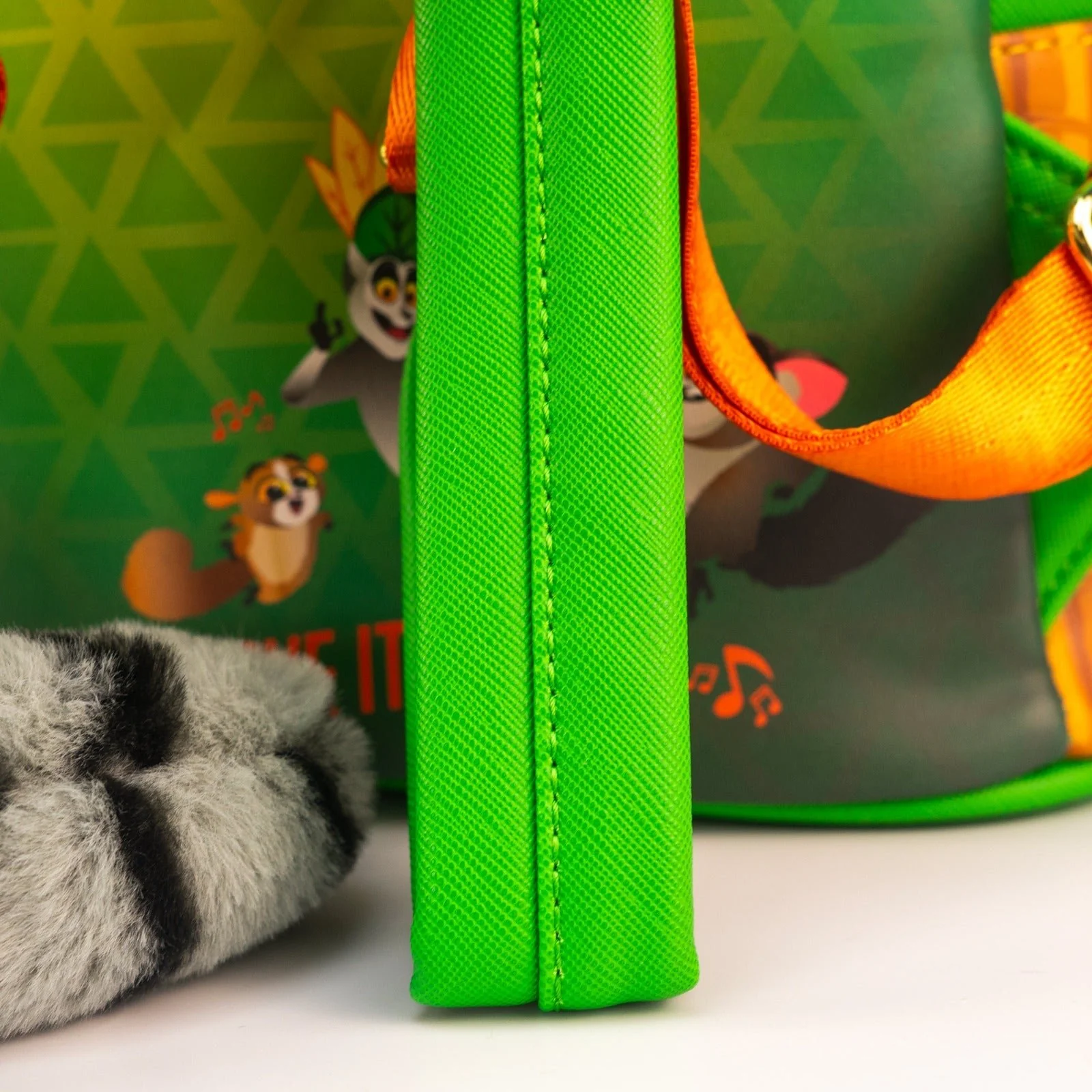 Loungefly x DreamWorks Madagascar King Julien Cosplay Mini Backpack - Image 6