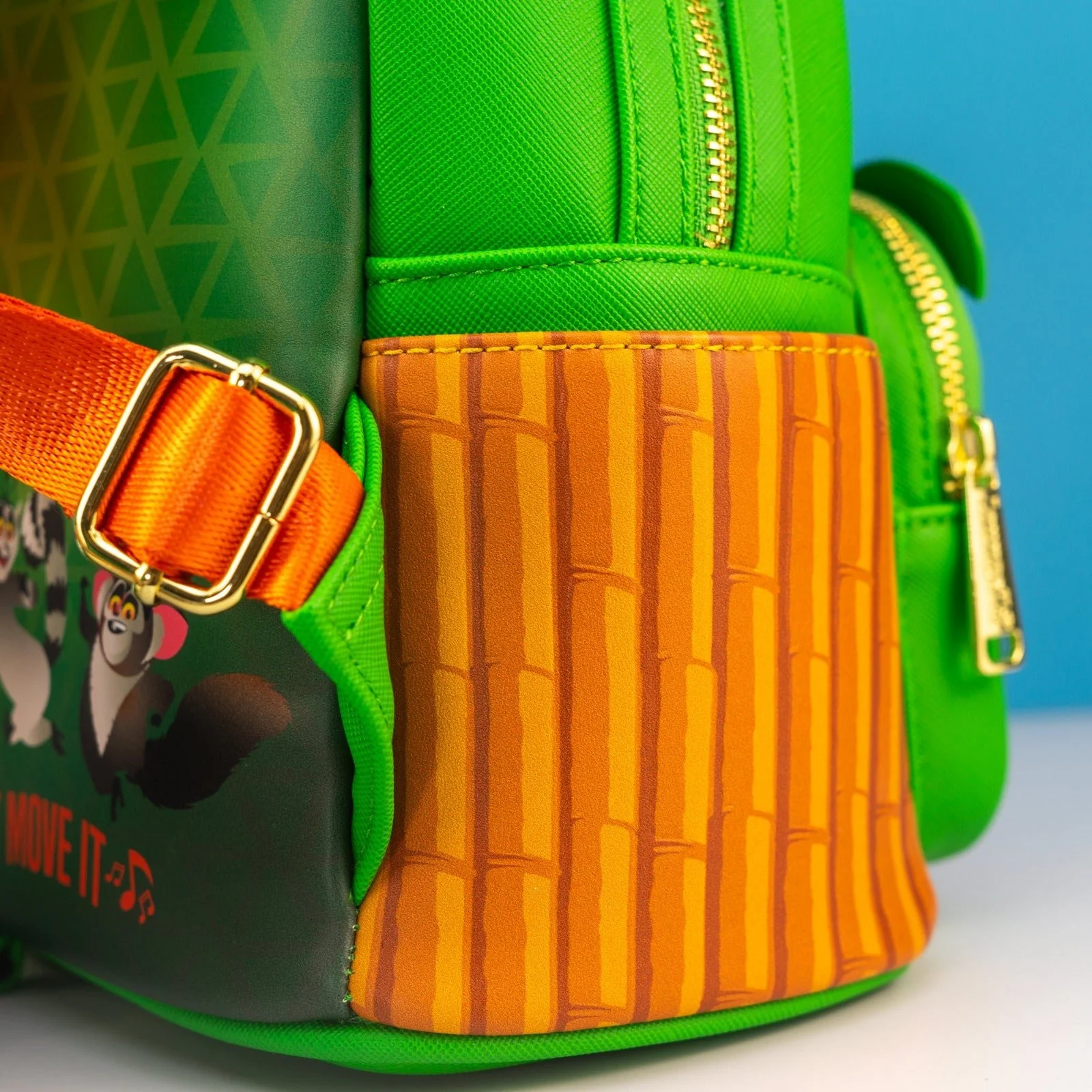 Loungefly x DreamWorks Madagascar King Julien Cosplay Mini Backpack - Image 9
