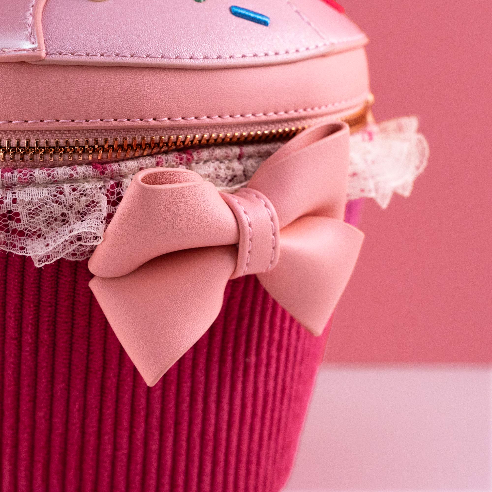 Loungefly Originals Figural Scented Cupcake Crossbody Bag - Image 3