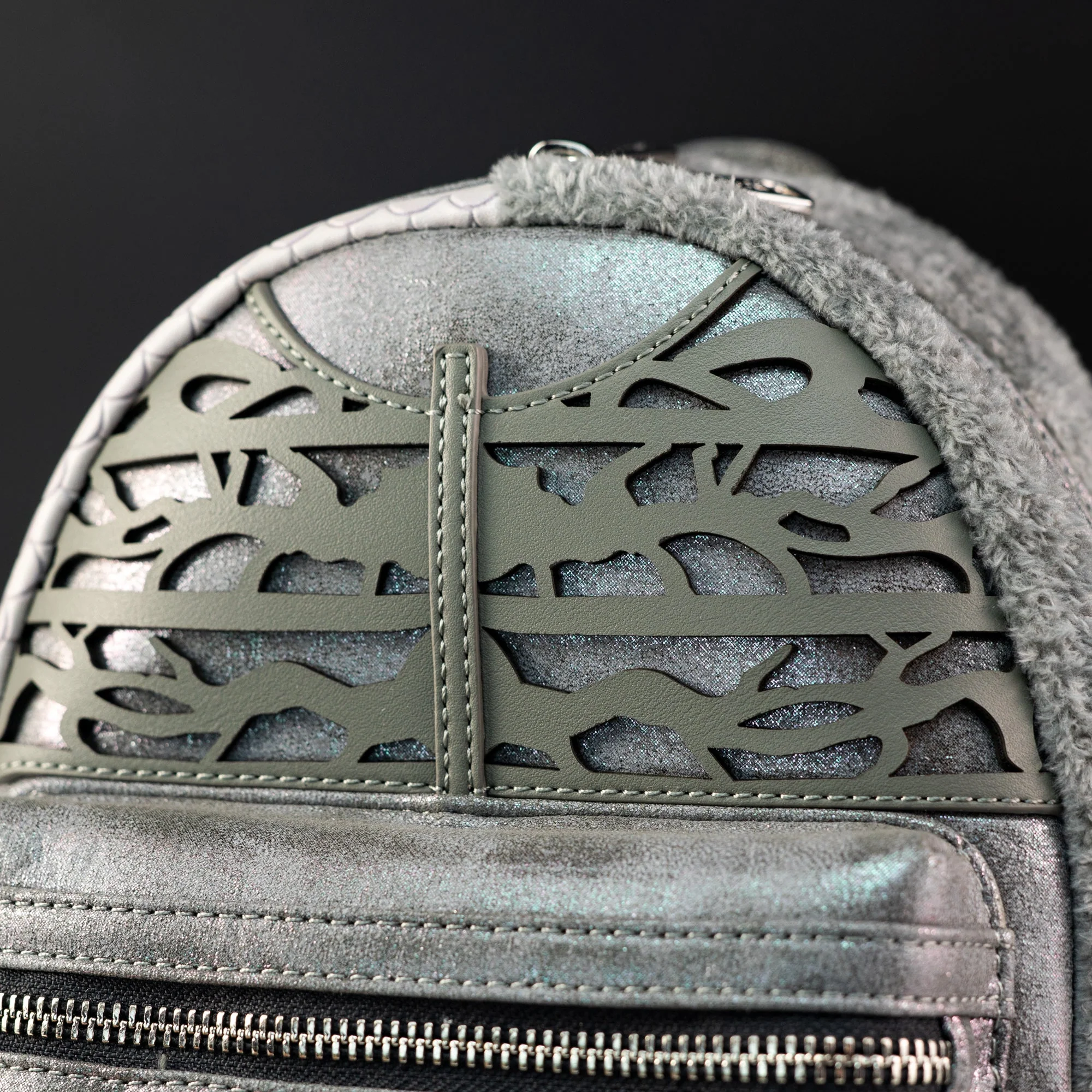 Loungefly x Game of Thrones Sansa Stark Queen in the North Cosplay Mini Backpack - Image 2