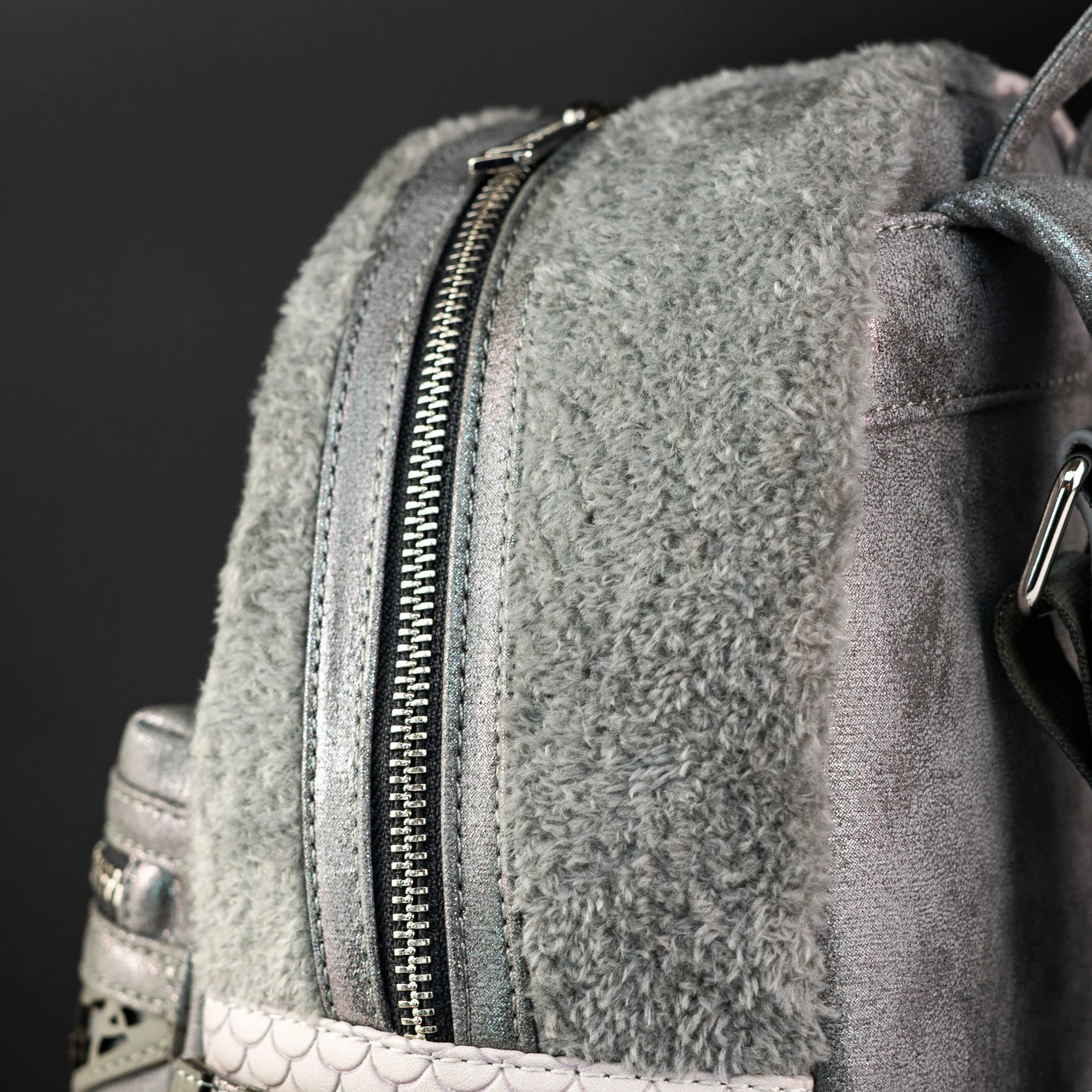 Loungefly x Game of Thrones Sansa Stark Queen in the North Cosplay Mini Backpack - Image 5