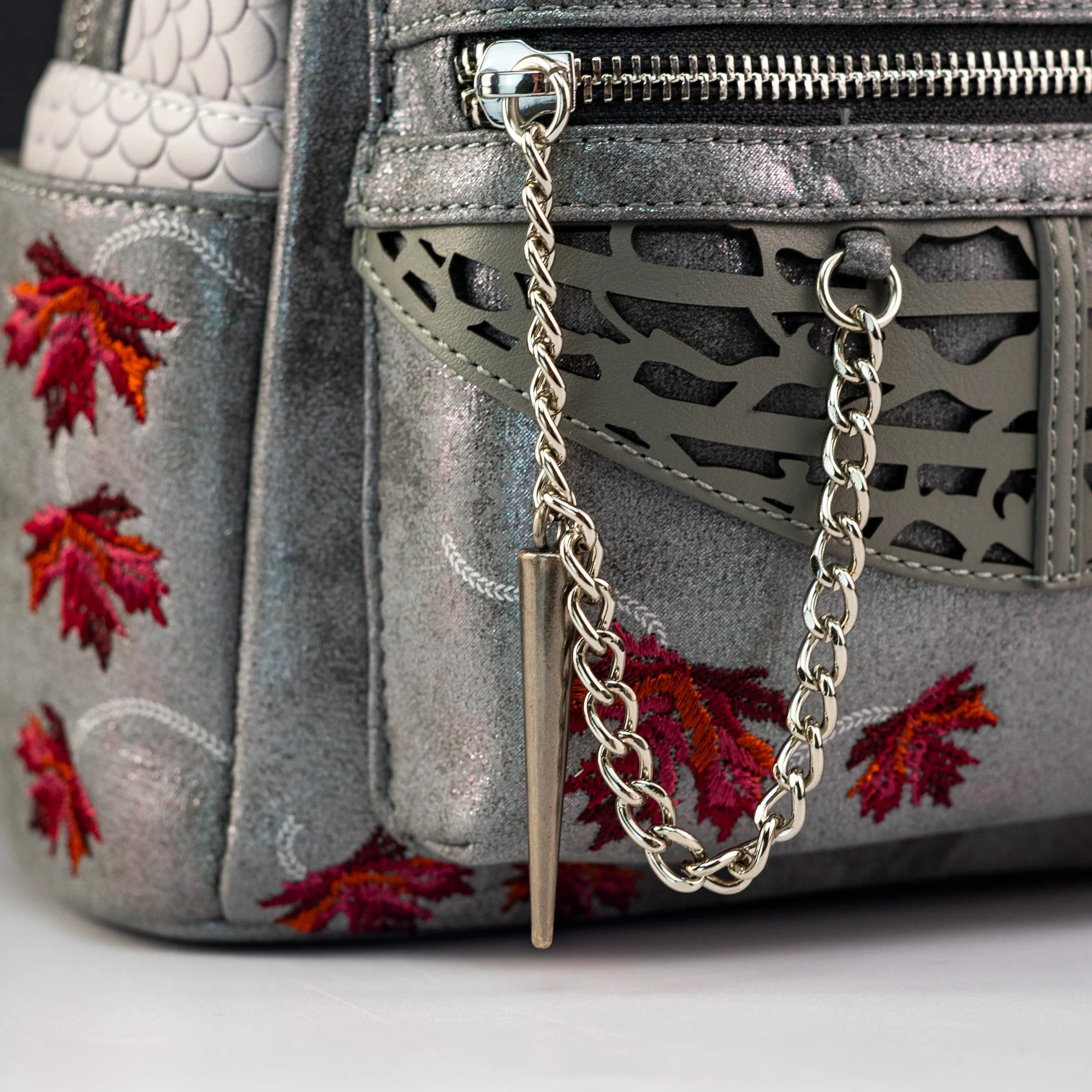 Loungefly x Game of Thrones Sansa Stark Queen in the North Cosplay Mini Backpack - Image 6