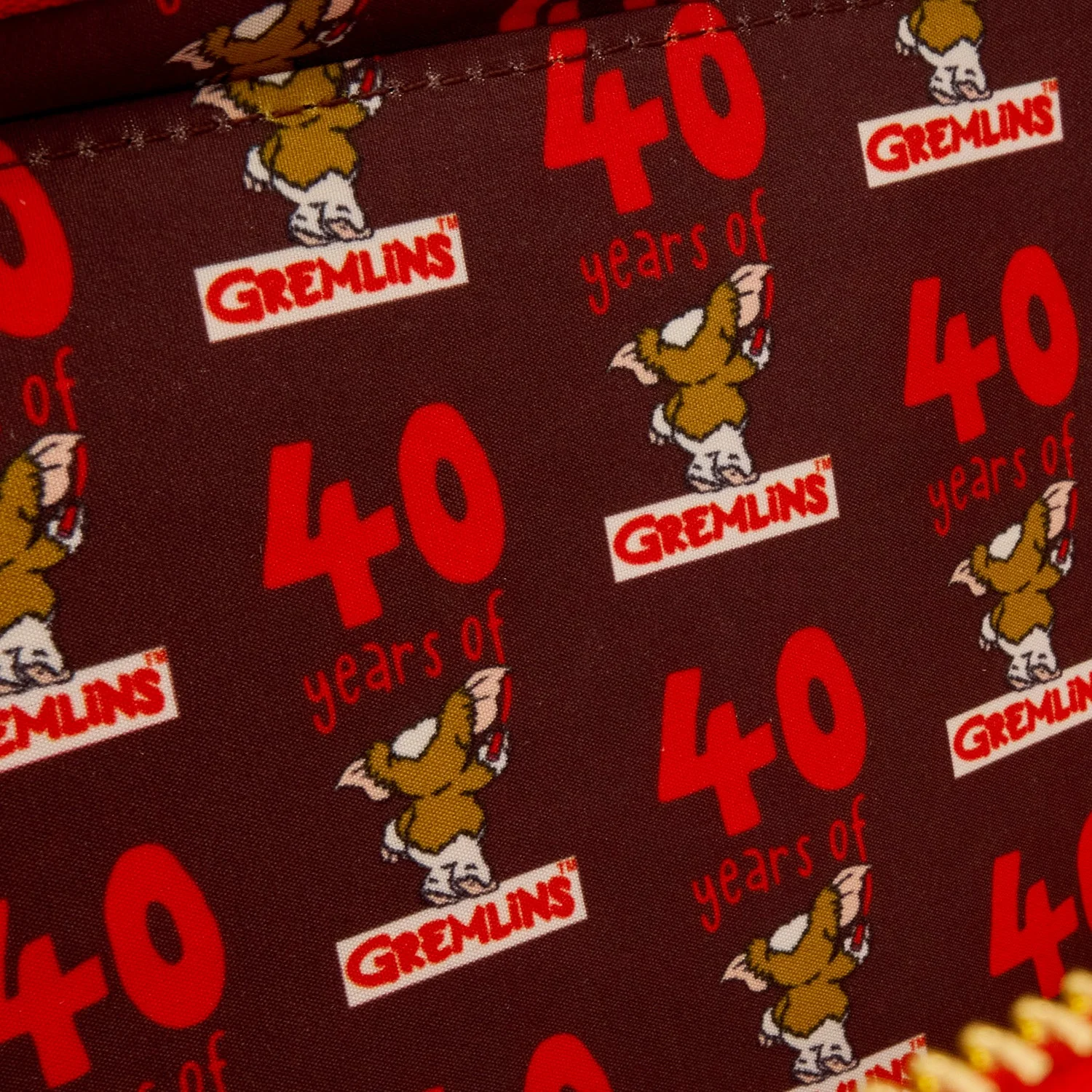 Loungefly x Gremlins 40th Anniversary Vintage Lunchbox Crossbody Bag - Image 5