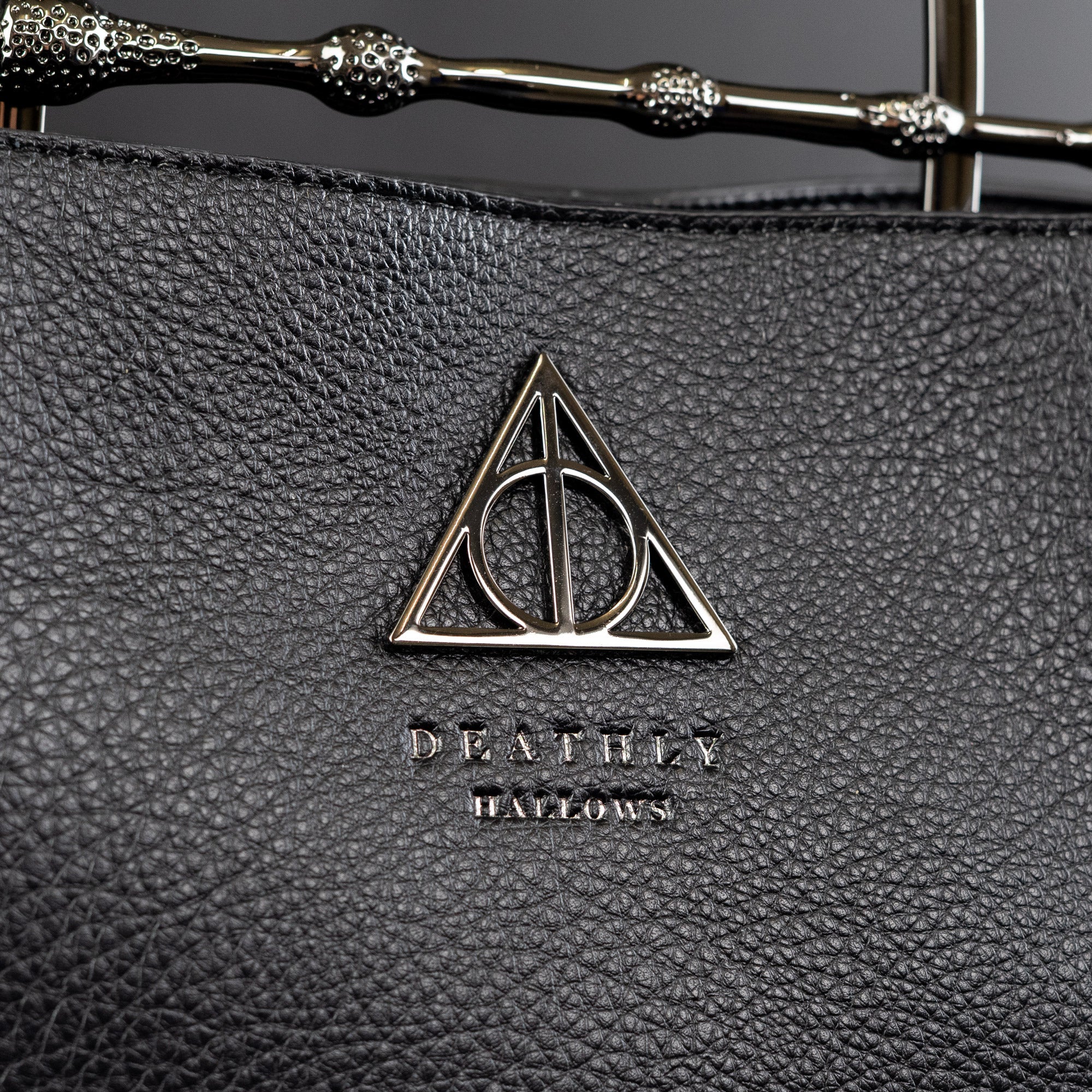 Loungefly x Harry Potter Black Pebble Elder Wand Crossbody Handbag - Image 3