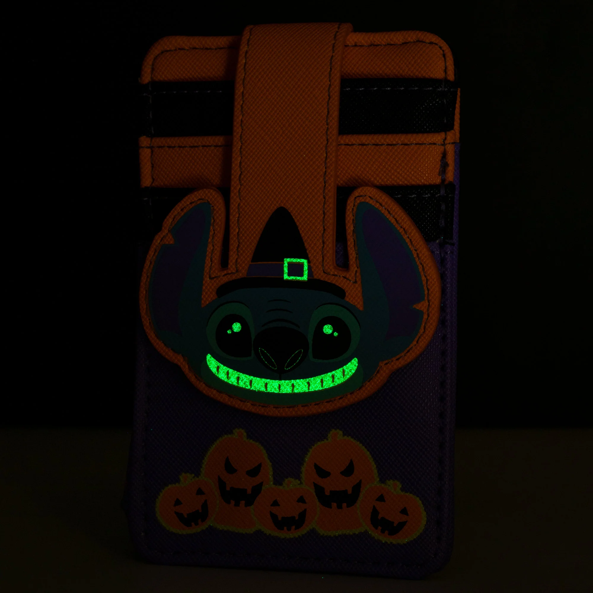 Loungefly x Lilo and Stitch Glow in the Dark Halloween Stitch Cardholder - Image 4