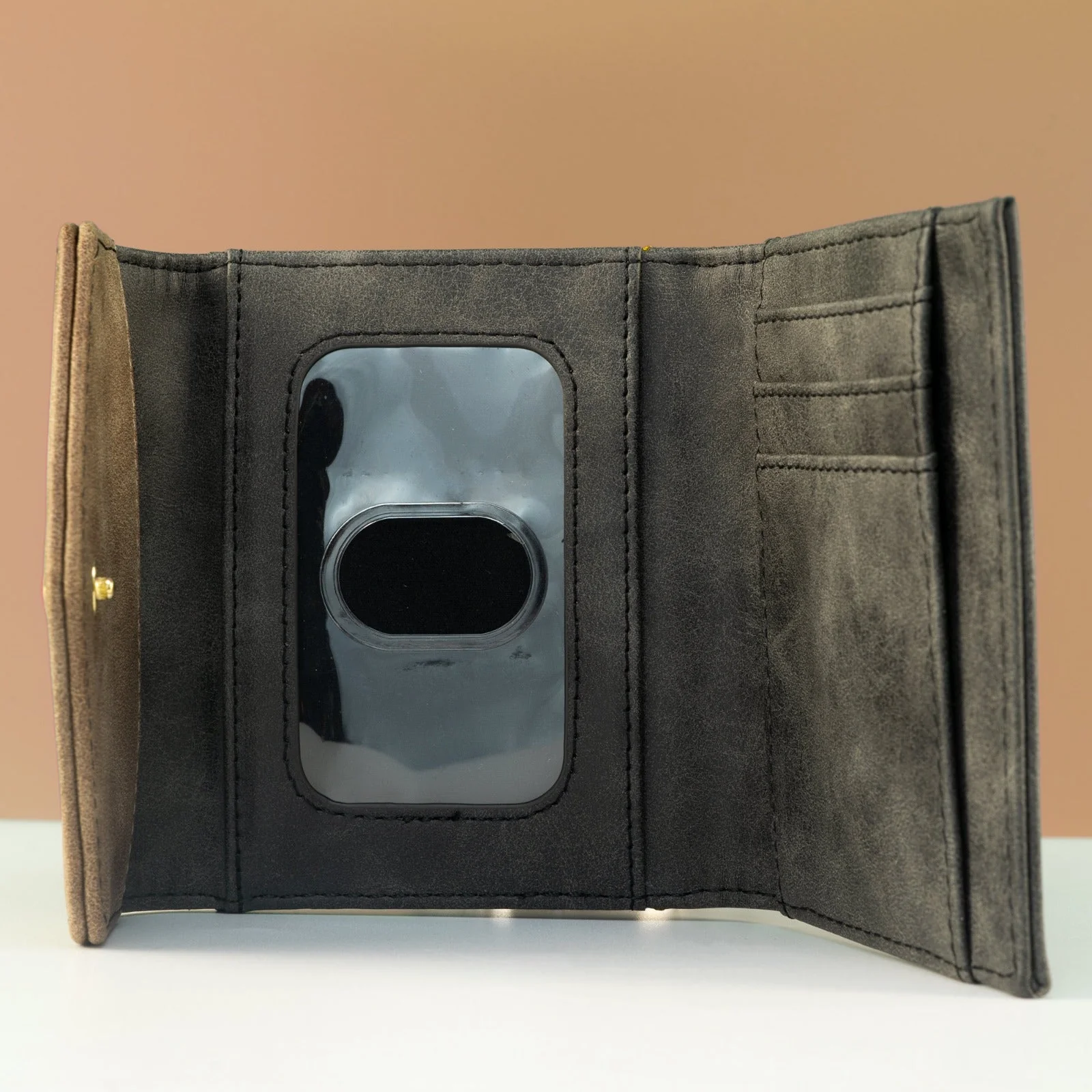 Loungefly x Marvel Guardians of the Galaxy Groot Floral Wallet - Image 2