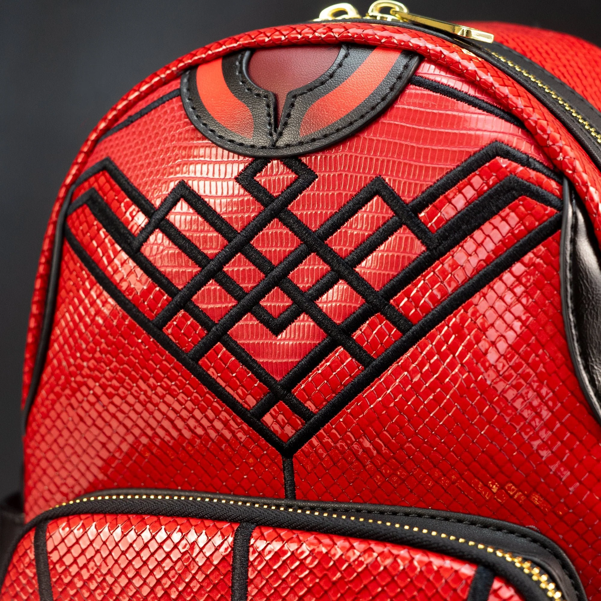 Loungefly x Marvel Shang-Chi Cosplay Mini Backpack - Image 3