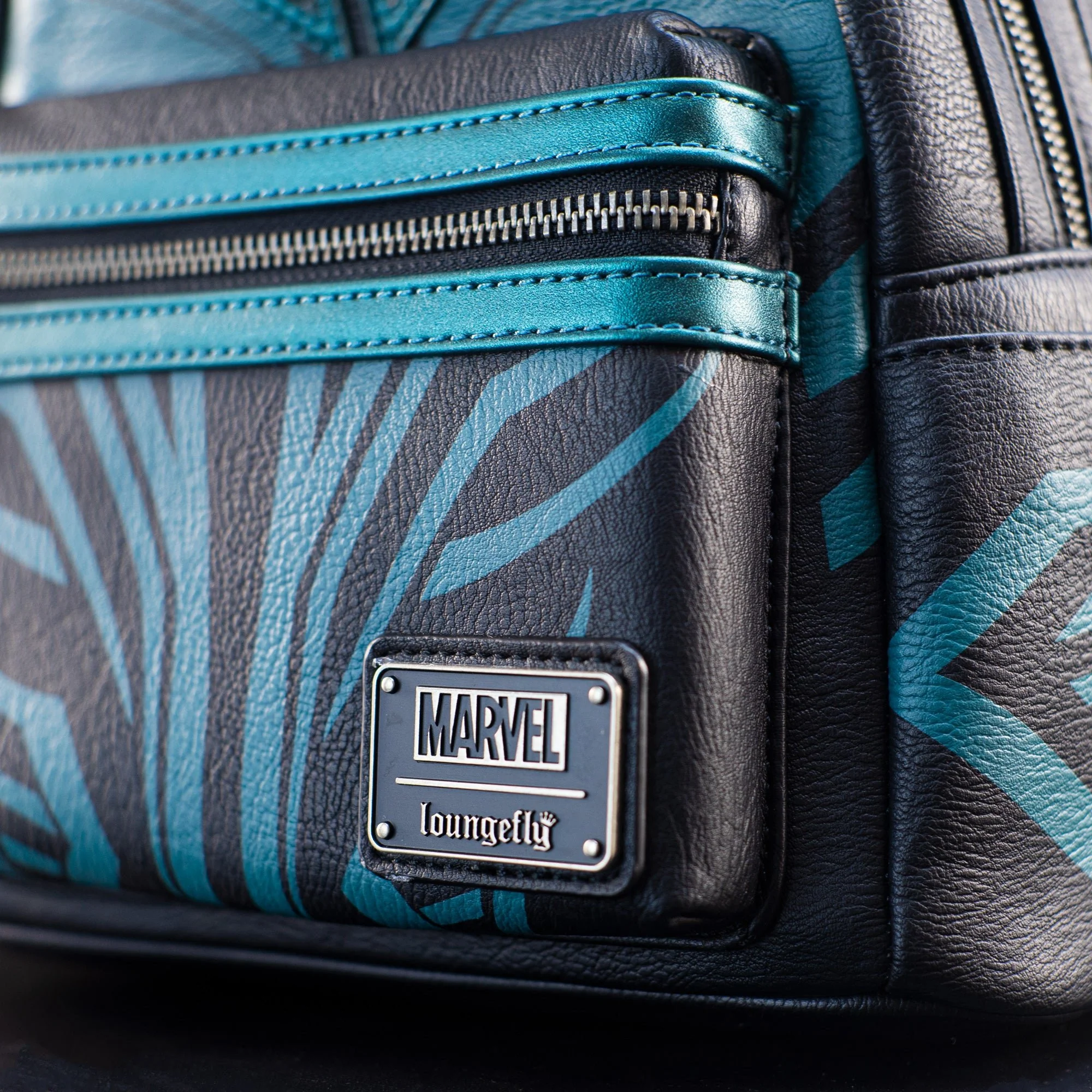 Loungefly x Marvel Thor Ragnarok Hela Cosplay Mini Backpack - Image 2