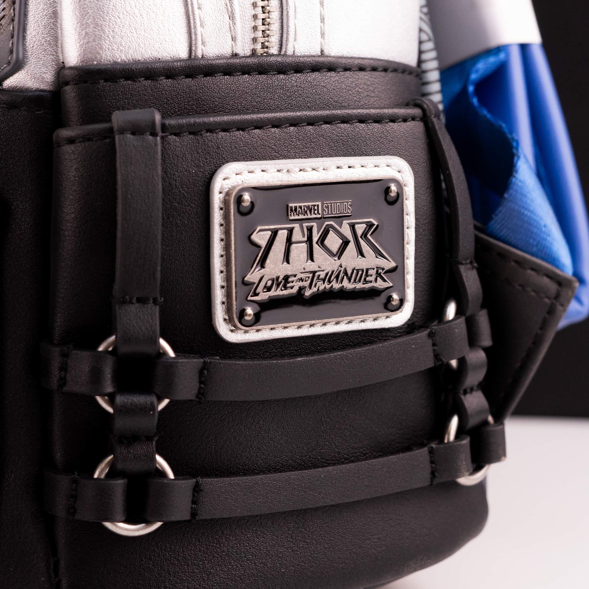 Loungefly x Marvel Thor The Love King Mini Backpack - Image 4