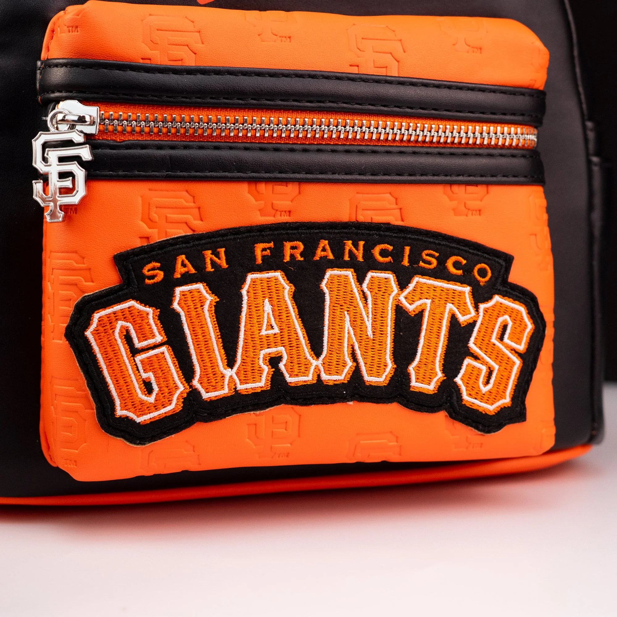 Loungefly x MLB San Francisco Giants Patches Mini Backpack - Image 3
