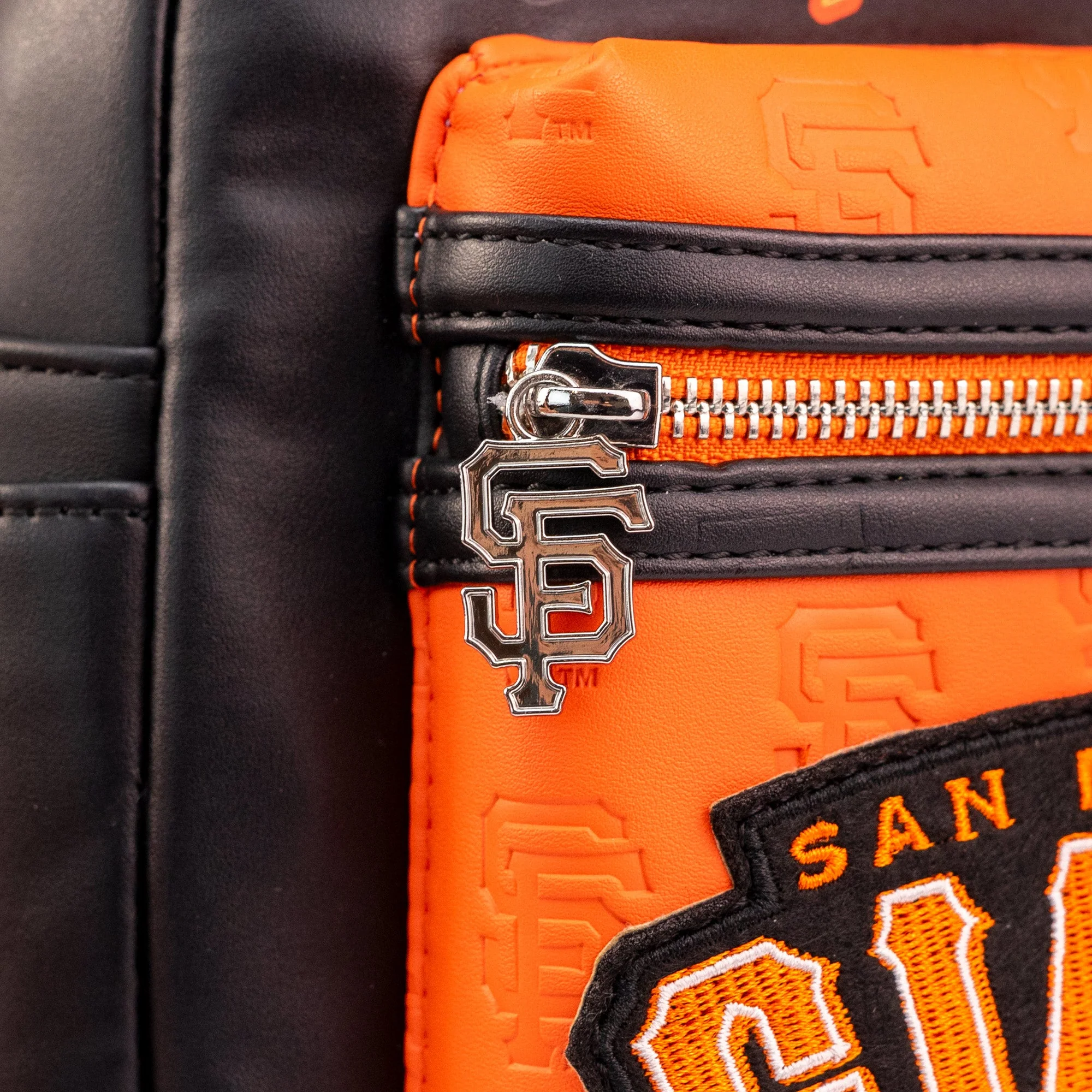 Loungefly x MLB San Francisco Giants Patches Mini Backpack - Image 4