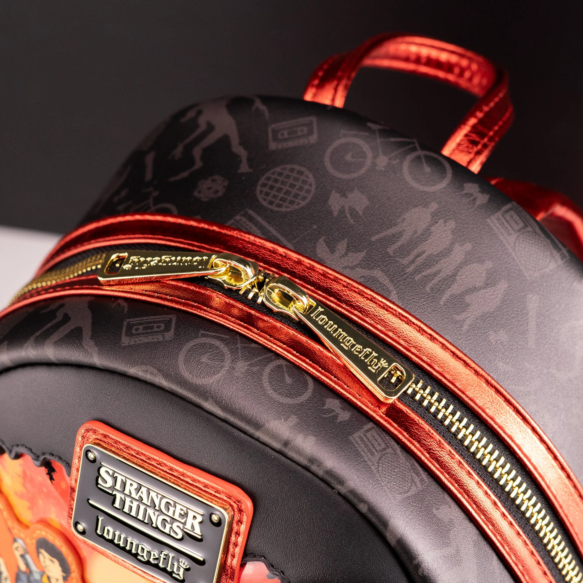 Loungefly x Netflix Stranger Things The Final Showdown Light Up Mini Backpack - Image 8