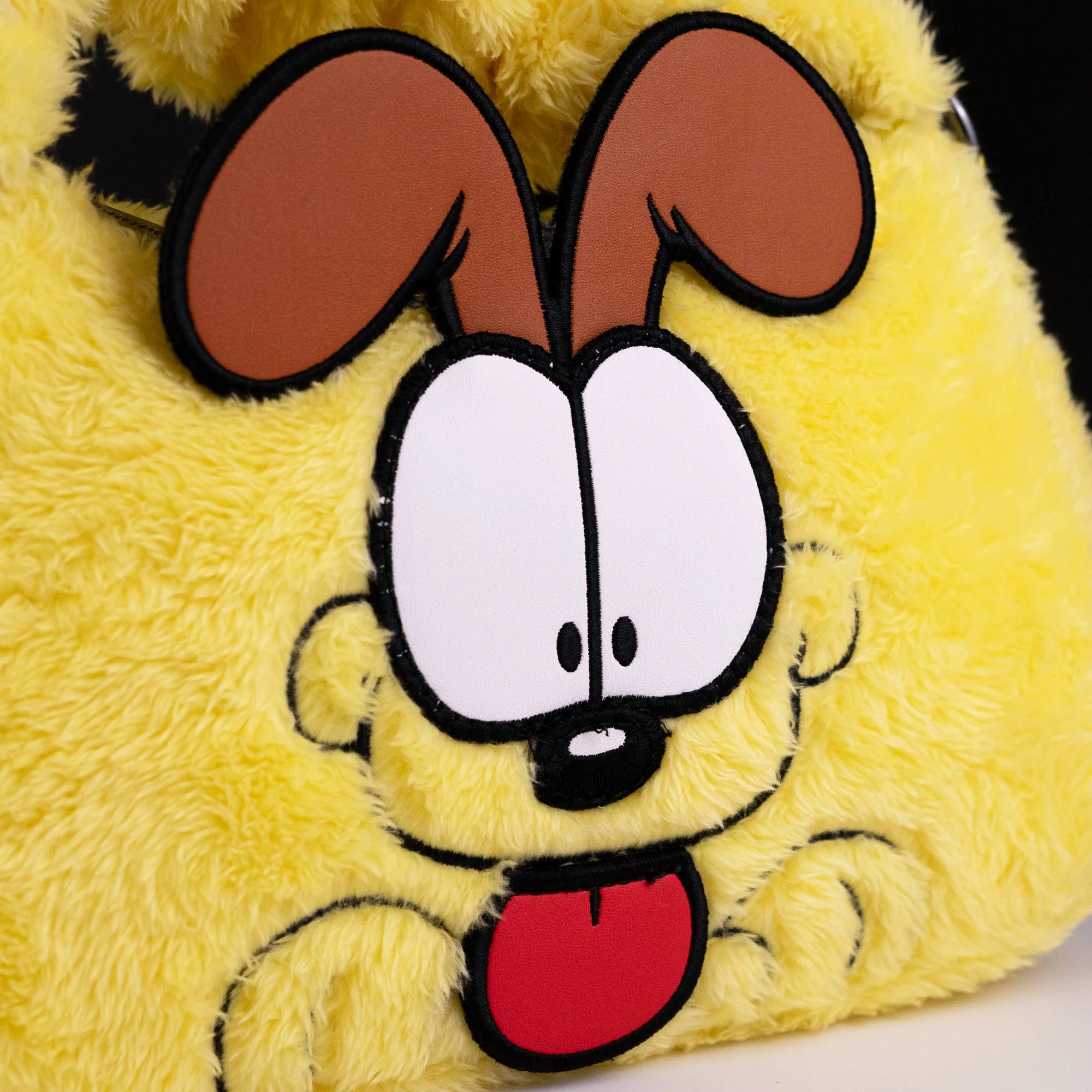 Loungefly x Nickelodeon Garfield Odie Crossbody Bag - Image 3