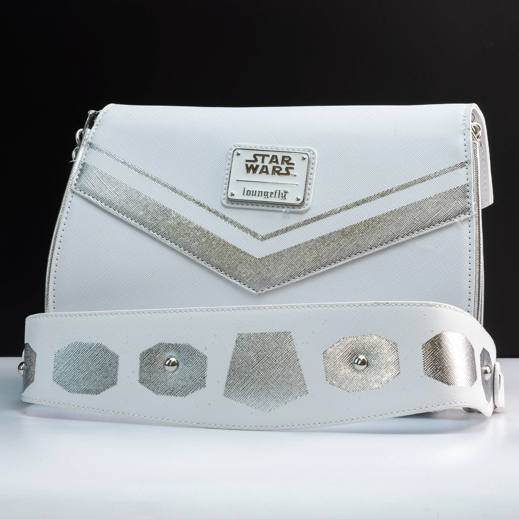 Loungefly x Star Wars Princess Leia White Cosplay Chain Strap Crossbody Bag - Image 2