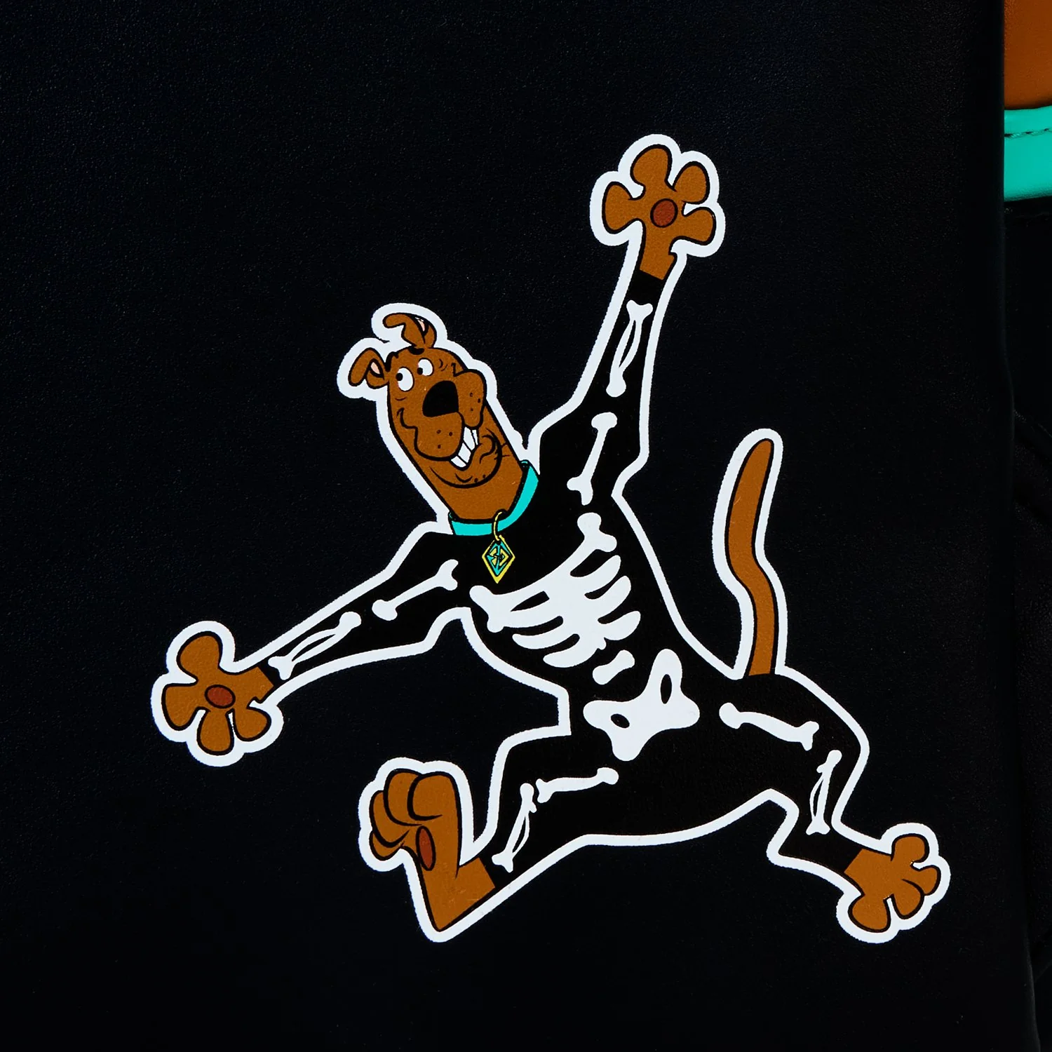 Loungefly x Scooby Doo Skeleton Scooby Cosplay Mini Backpack - Image 8