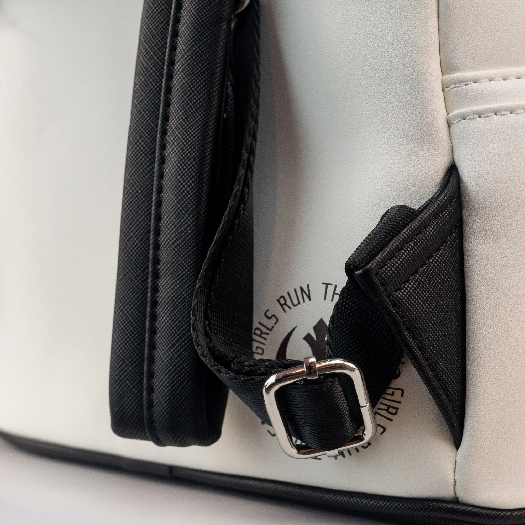 Loungefly x Star Wars Leia Cosplay Mini Backpack - Image 3